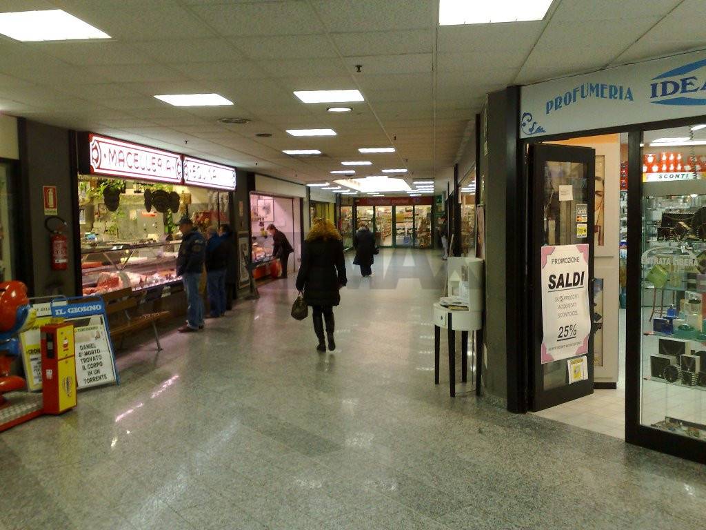 Commerciale Altro in affitto a Brugherio