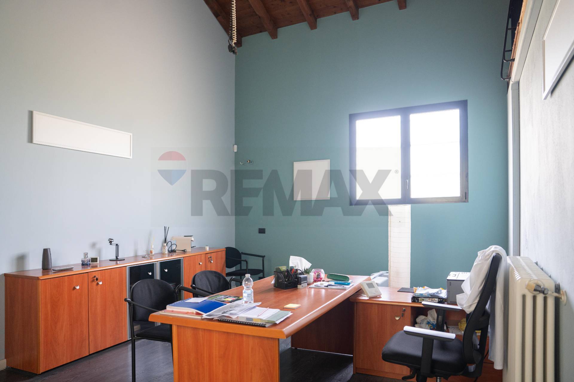 Ufficio in vendita a Rho, Mazzo