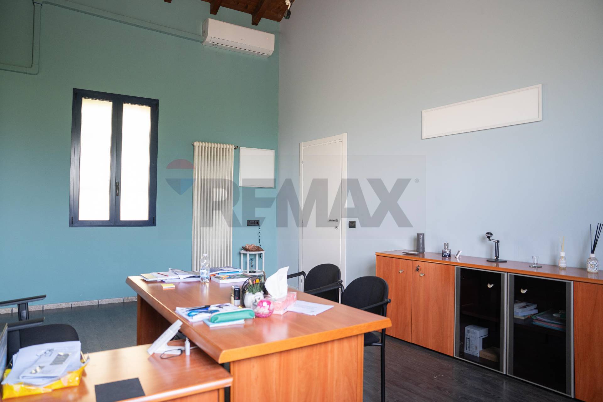 Ufficio in vendita a Rho, Mazzo