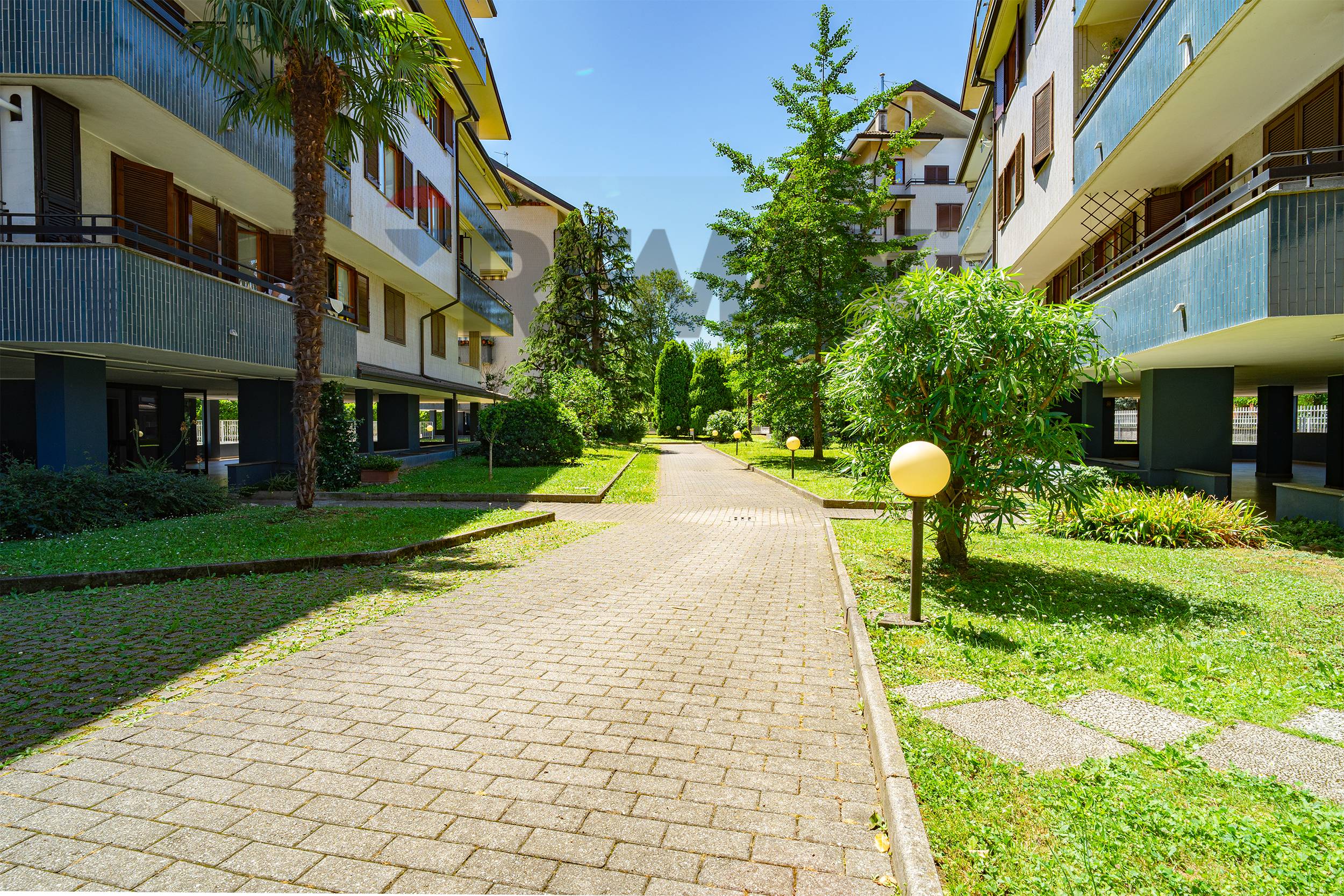 Attico/Mansarda in vendita a Rho, Zona San Paolo
