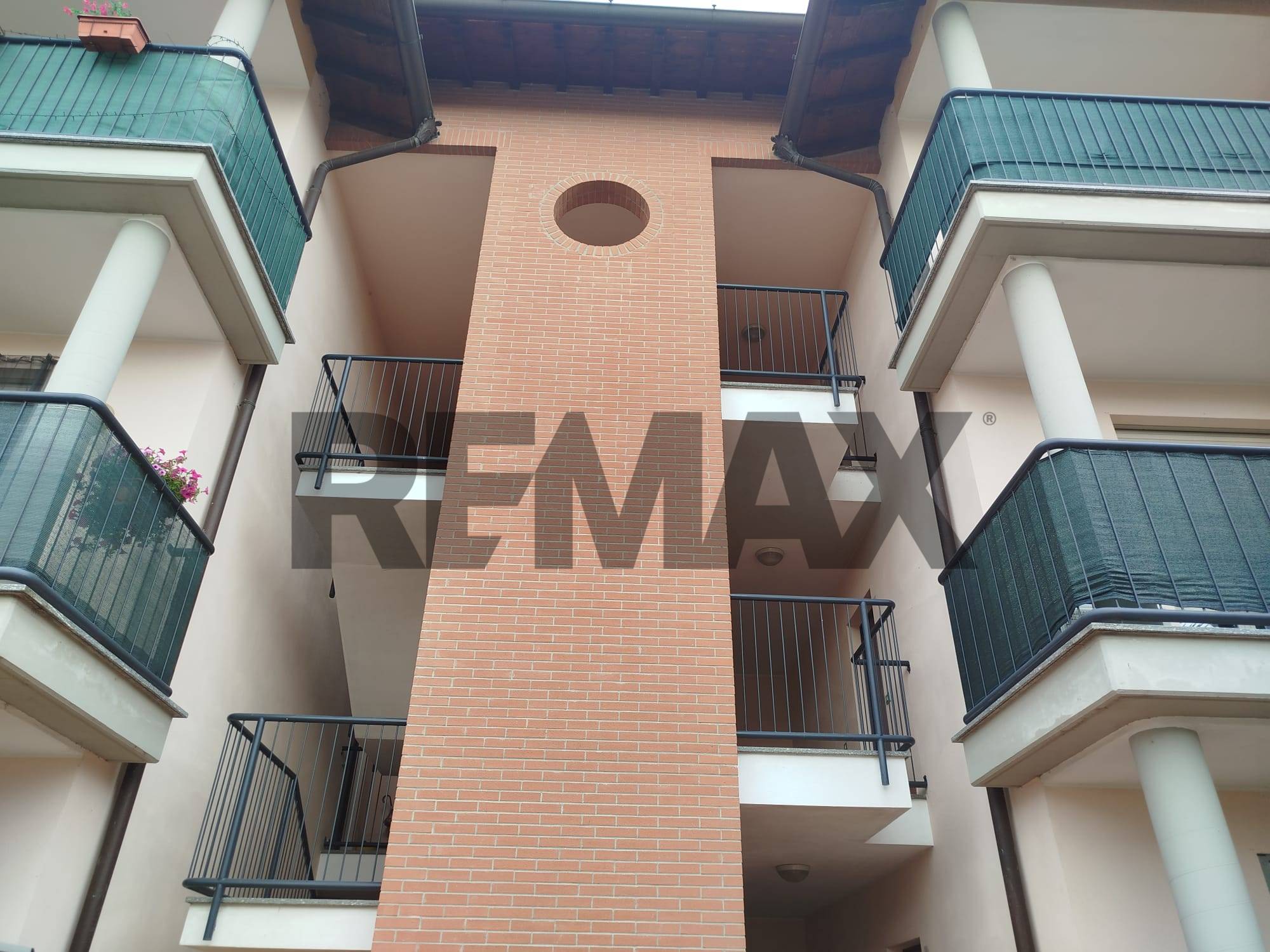 Appartamento in affitto a Rosate