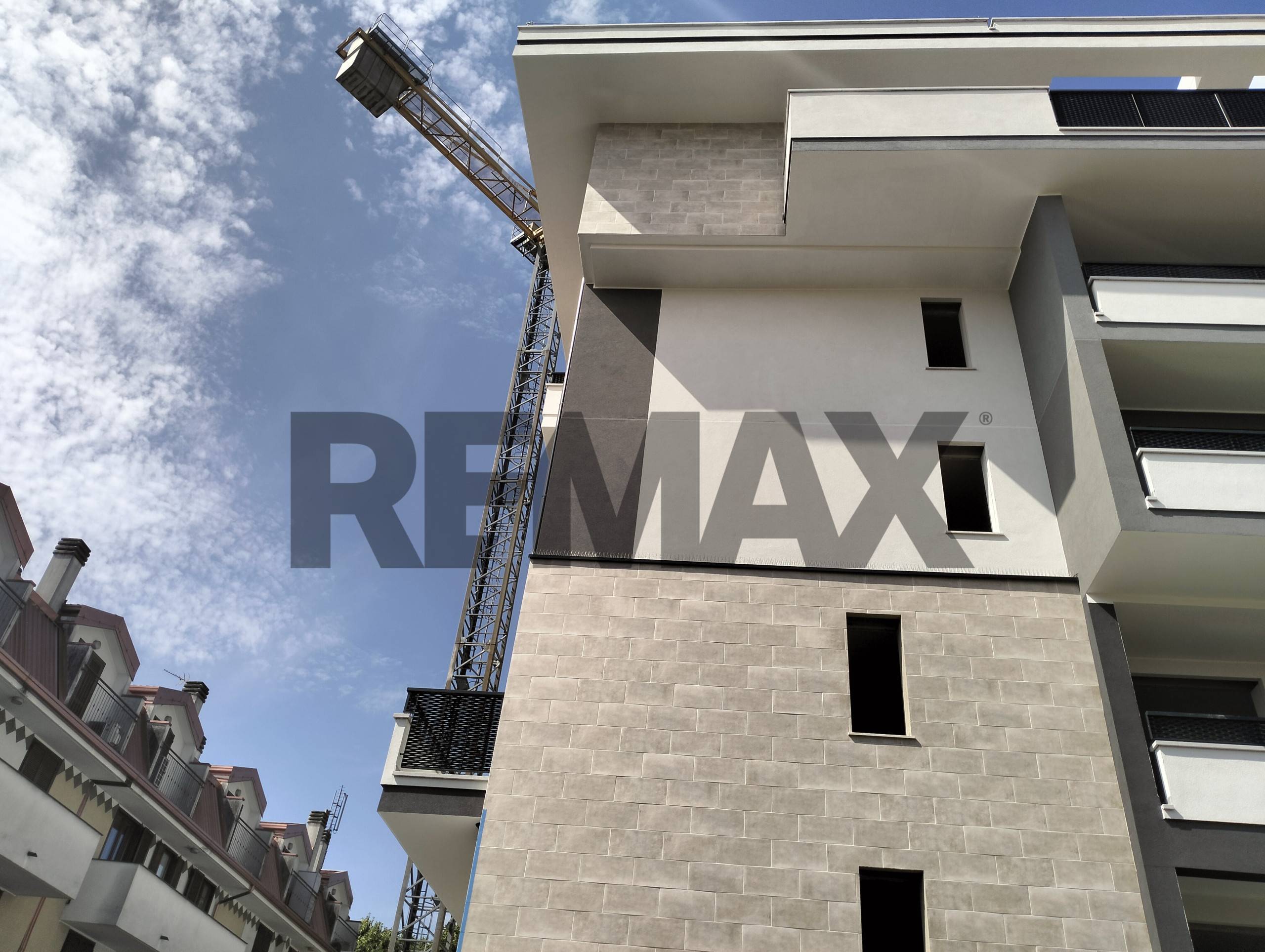 Appartamento in vendita a Gallarate, Sciar