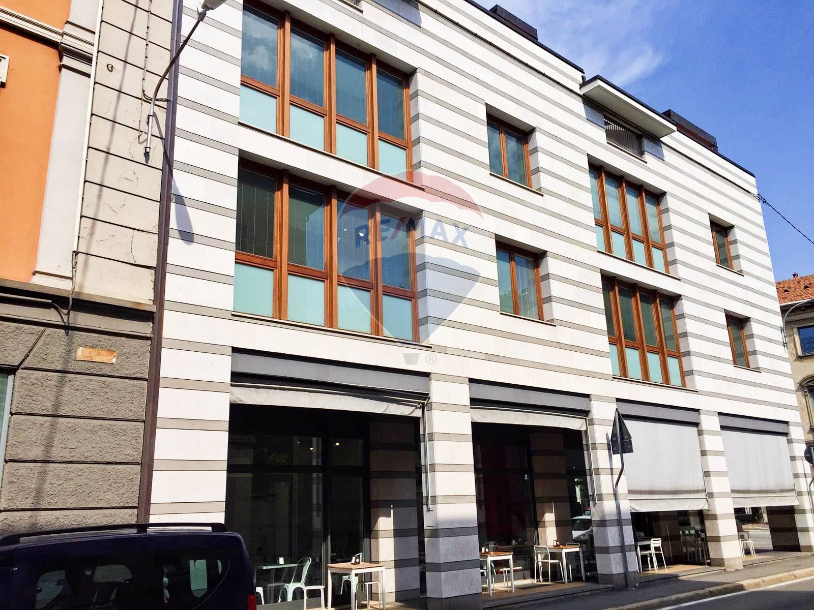 Ufficio in vendita a Gallarate, Cedrate