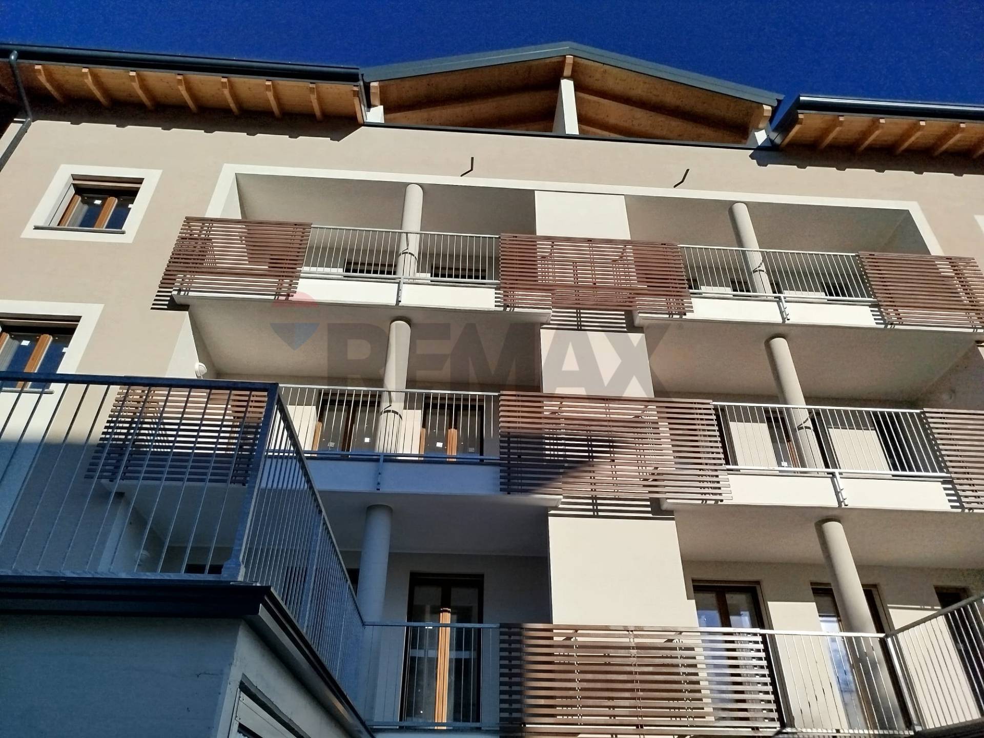 Appartamento in vendita a Casorate Primo