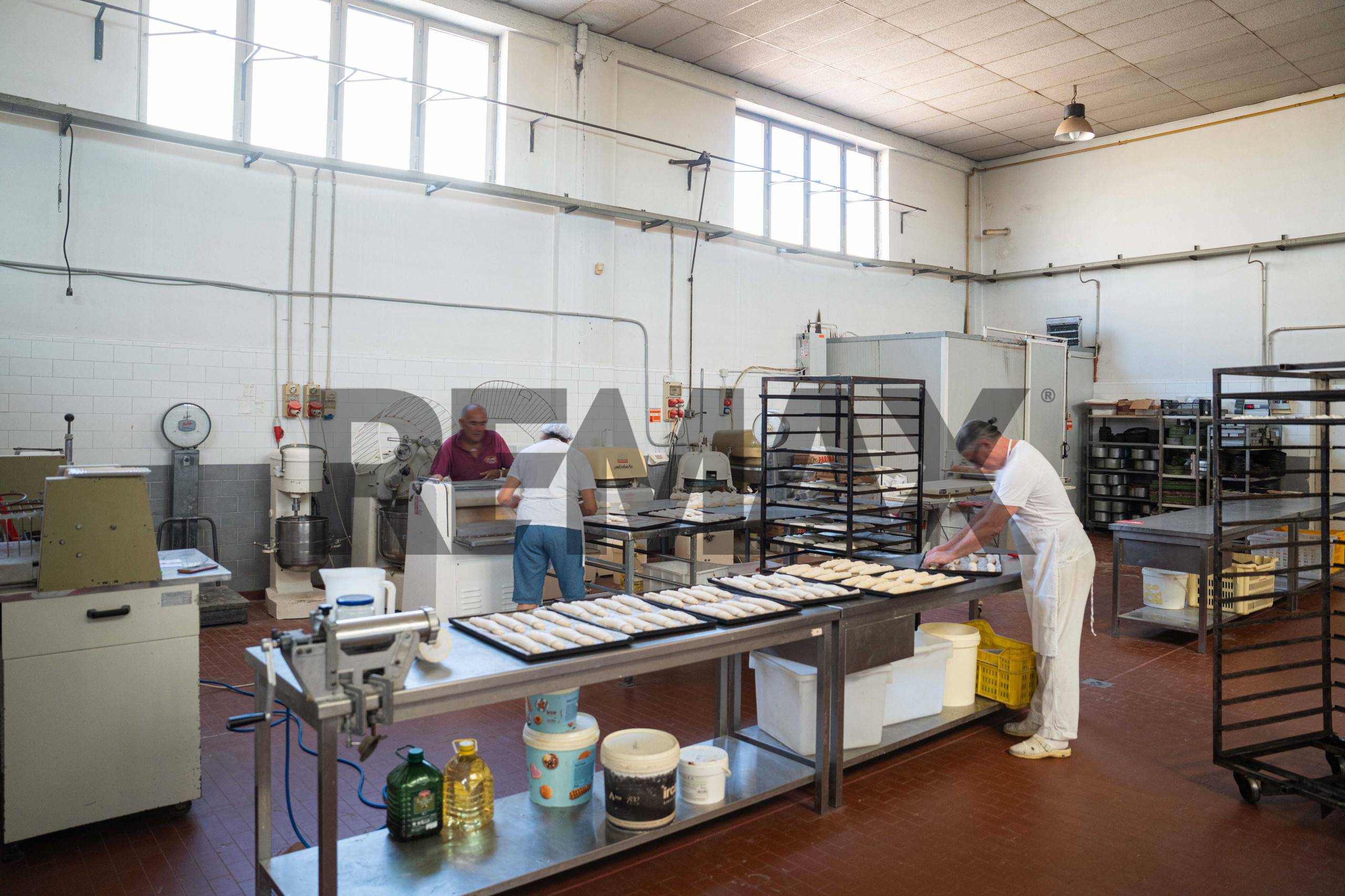 Attivit Commerciale in vendita a Cornaredo, Cascina Croce