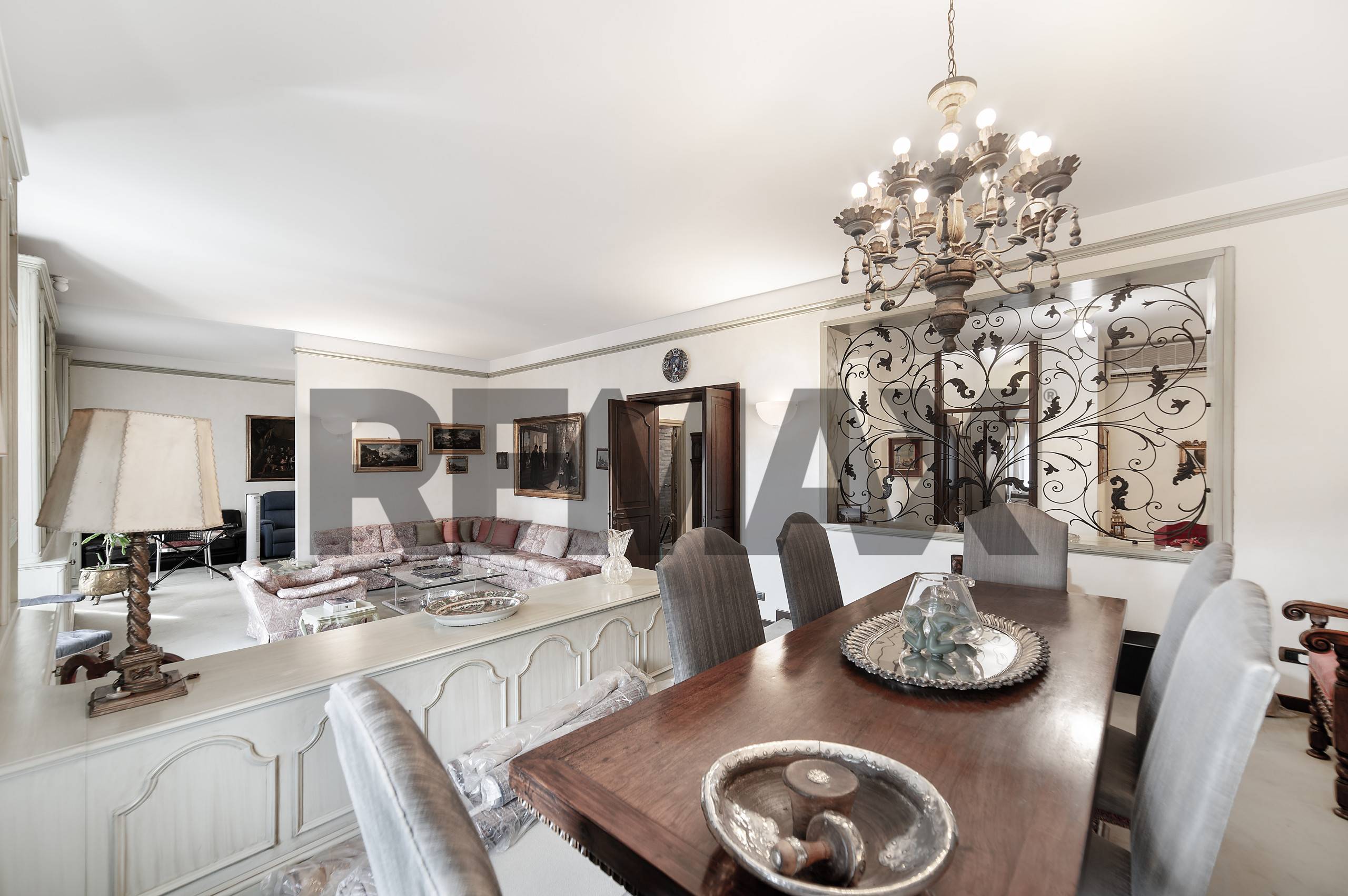 Appartamento in vendita a Milano, Buenos Aires
