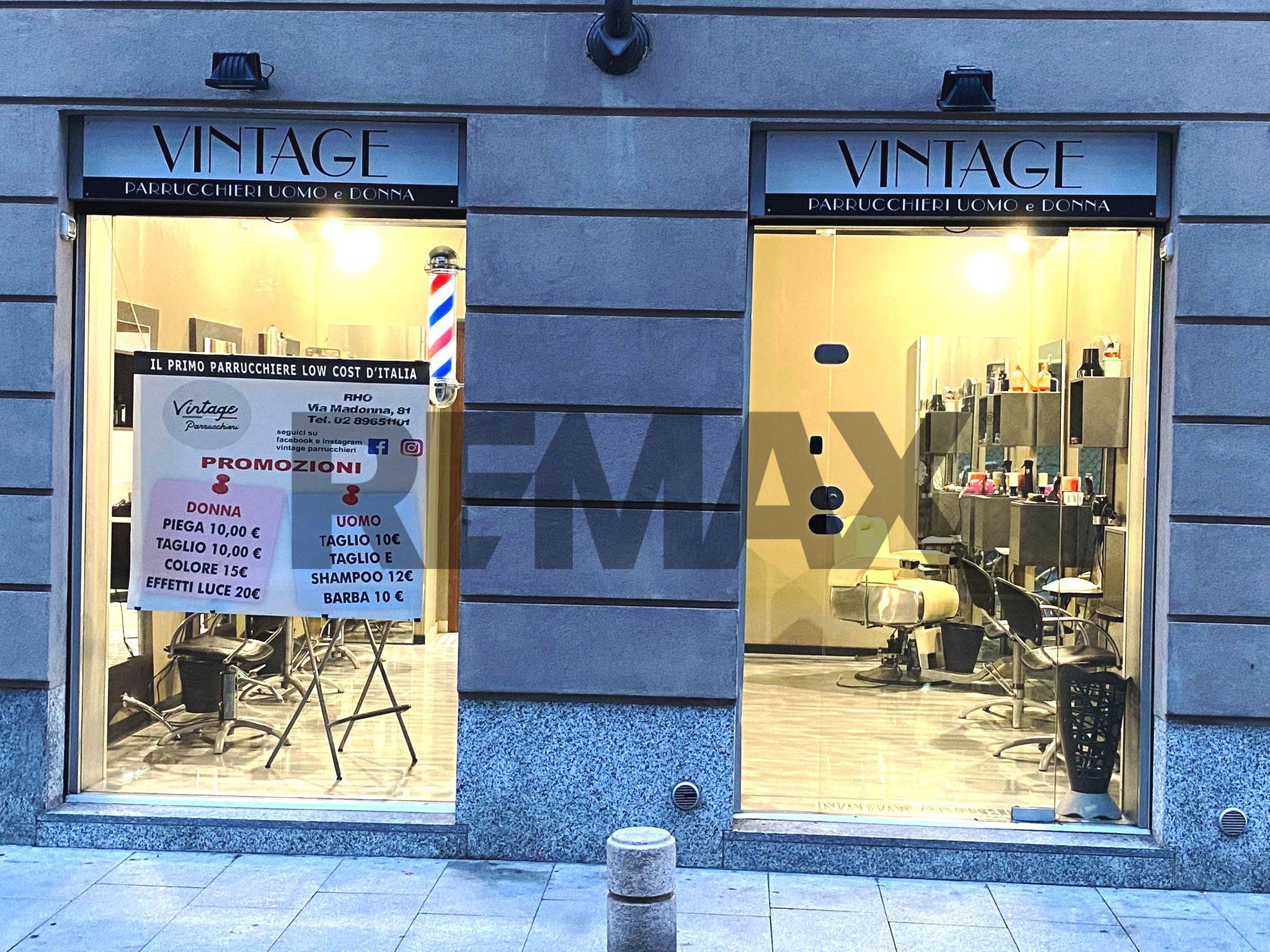 Negozio in vendita a Rho, Zona Centro
