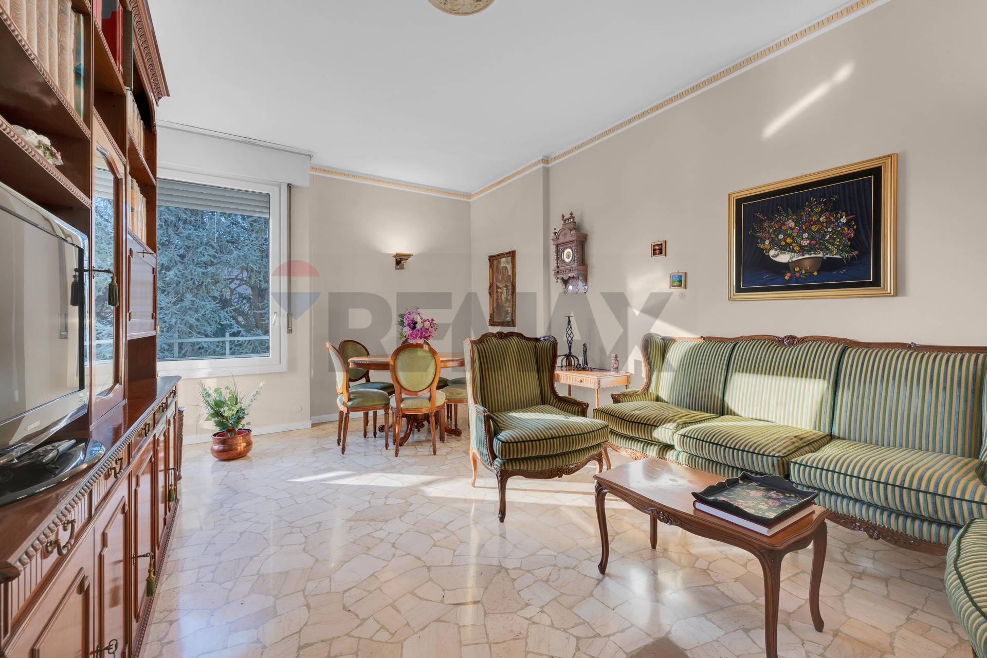 Appartamento in affitto a Rho, Zona Centro