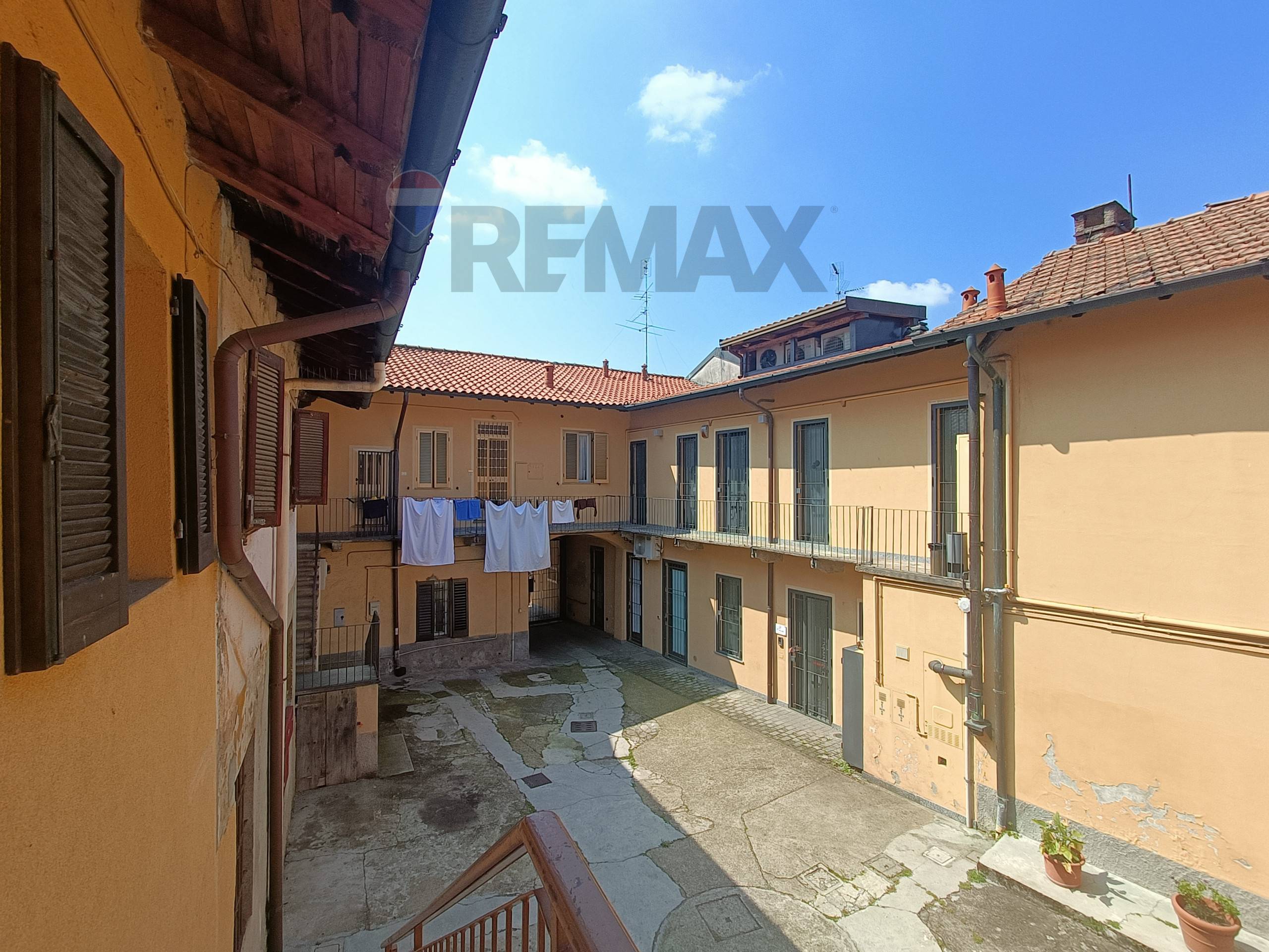 Appartamento in vendita a Rho, Zona Centro