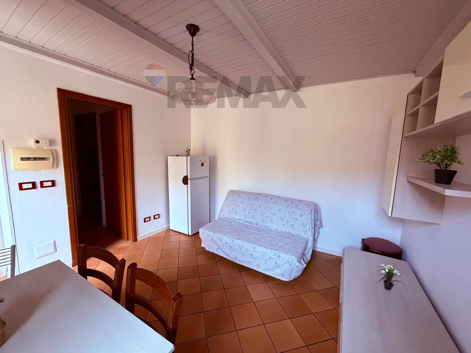 Appartamento in vendita a Rho, Zona Centro