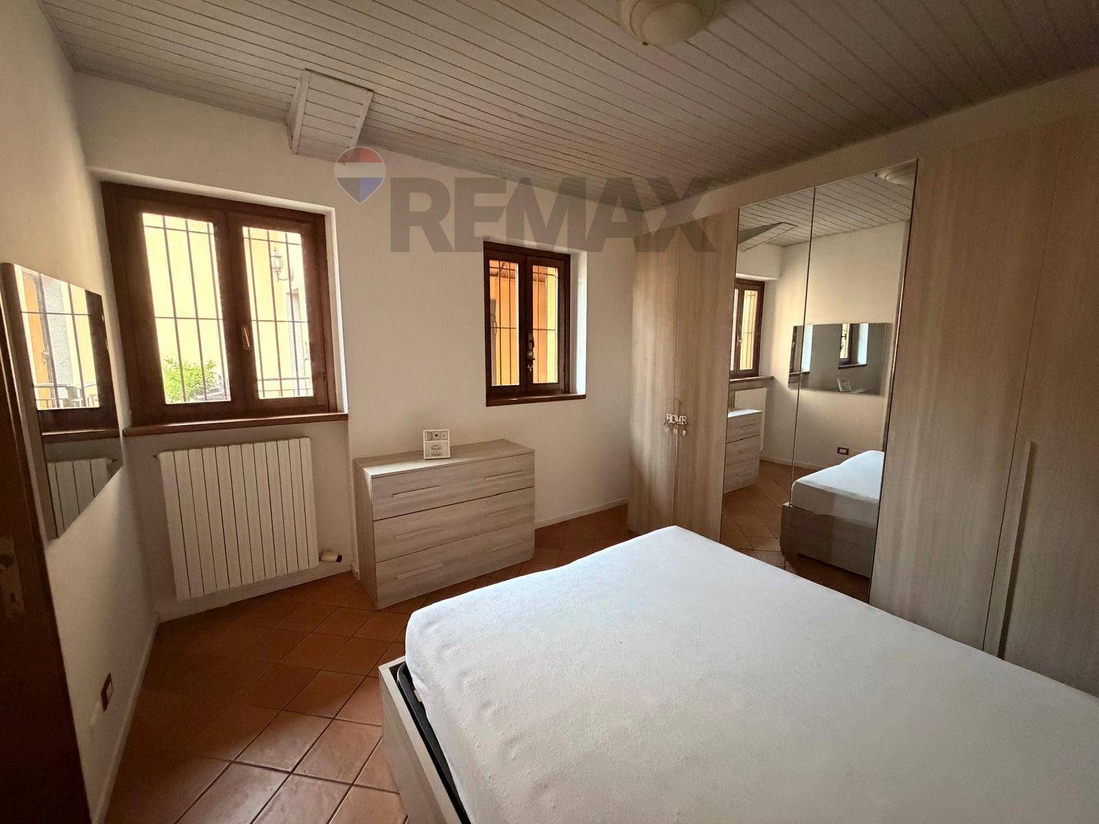 Appartamento in vendita a Rho, Zona Centro