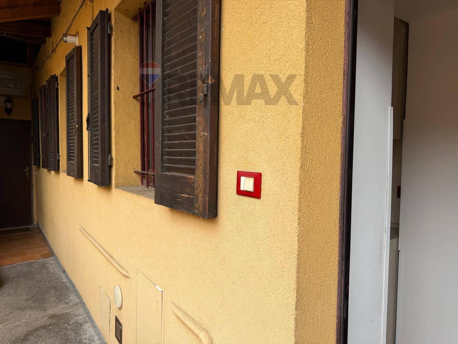Appartamento in vendita a Rho, Zona Centro
