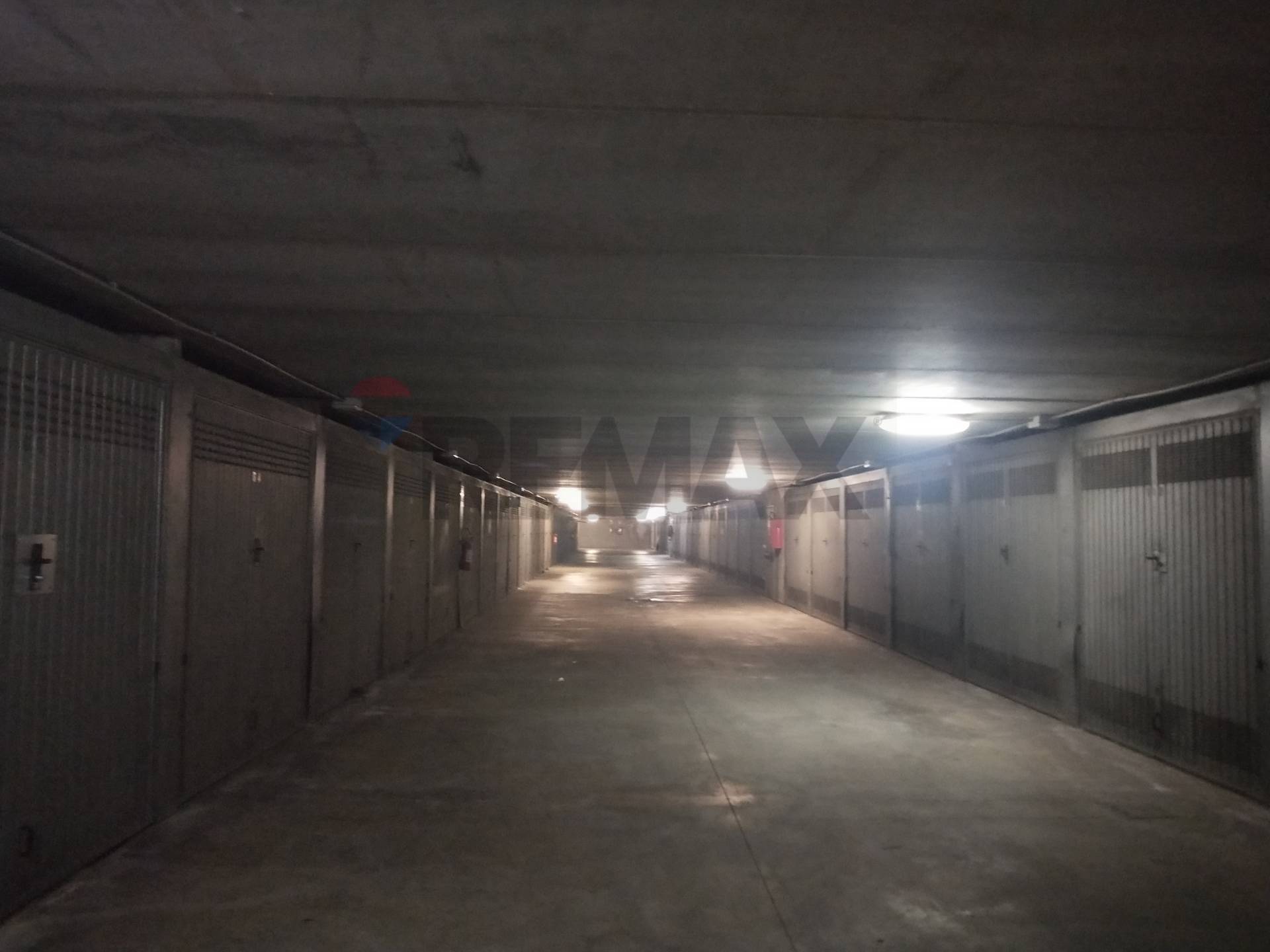 Garage/Box in vendita a Trezzano sul Naviglio