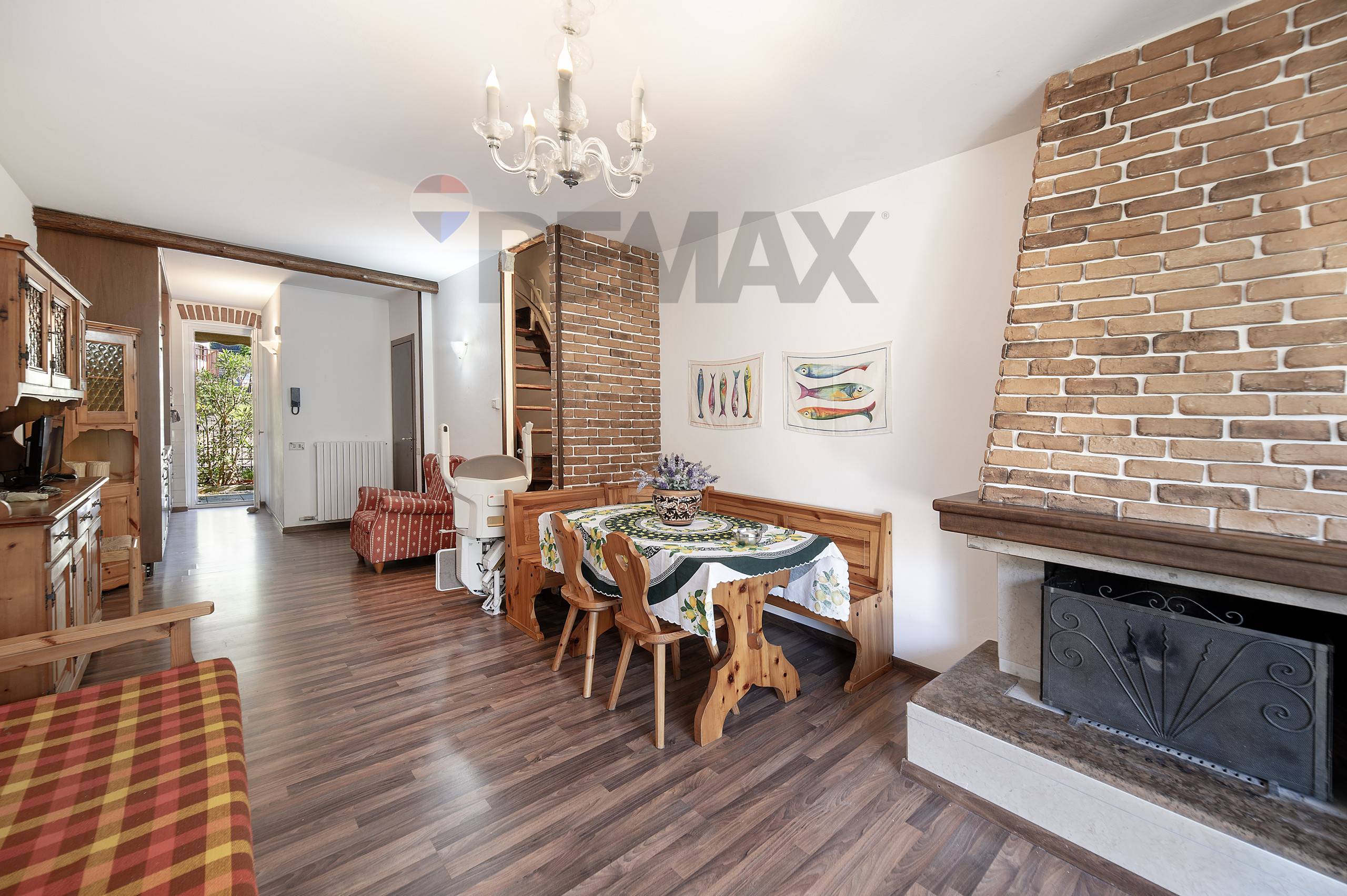 Villa a schiera in vendita a Dervio