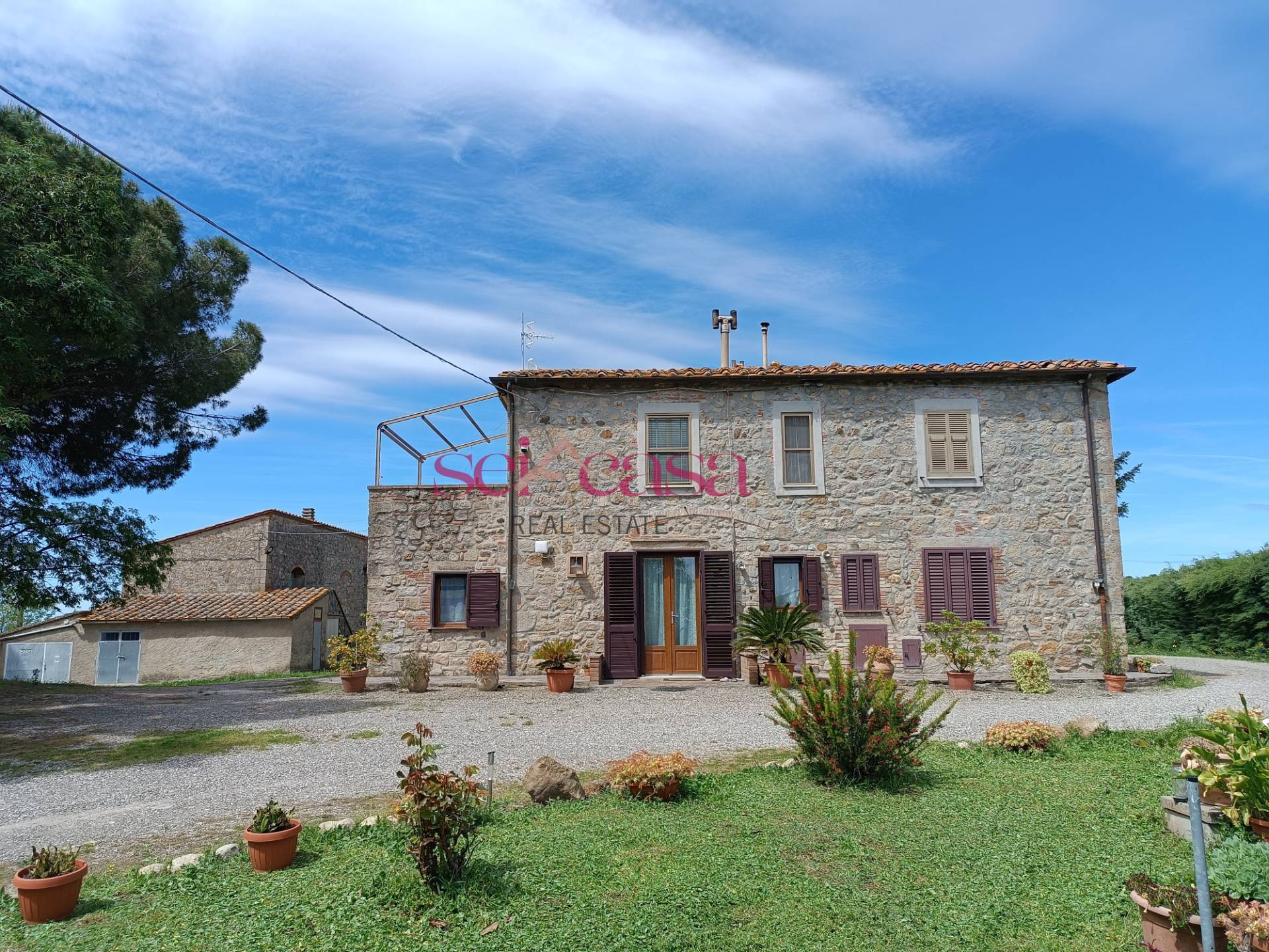 Porzione di Casale in vendita a Roccastrada