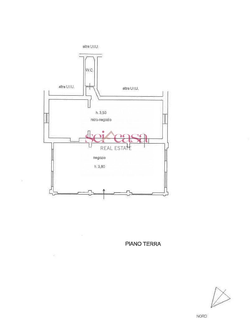 Locale commerciale in vendita a Grosseto, Citt