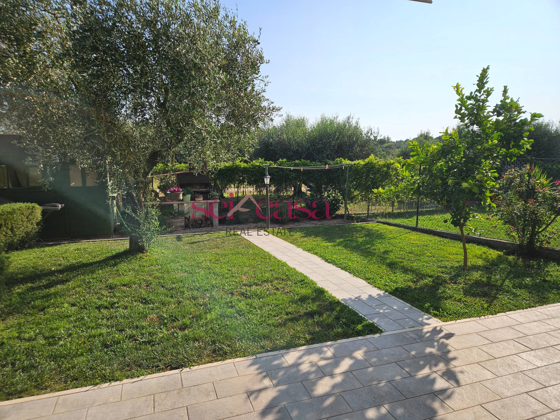 Villetta bifamiliare in vendita a Grosseto, Marina di Grosseto