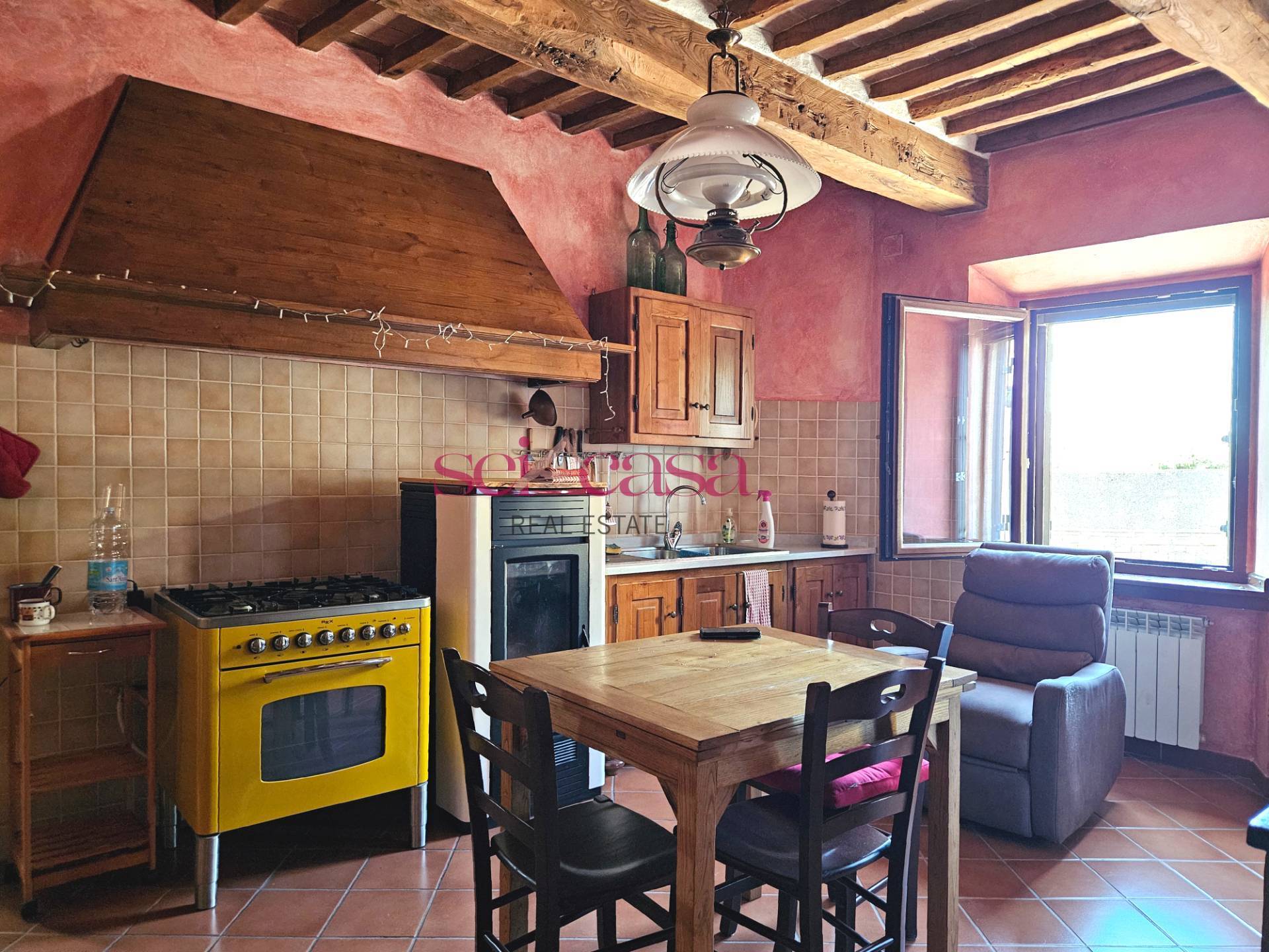 Casa indipendente in vendita a Roccastrada, Sassofortino
