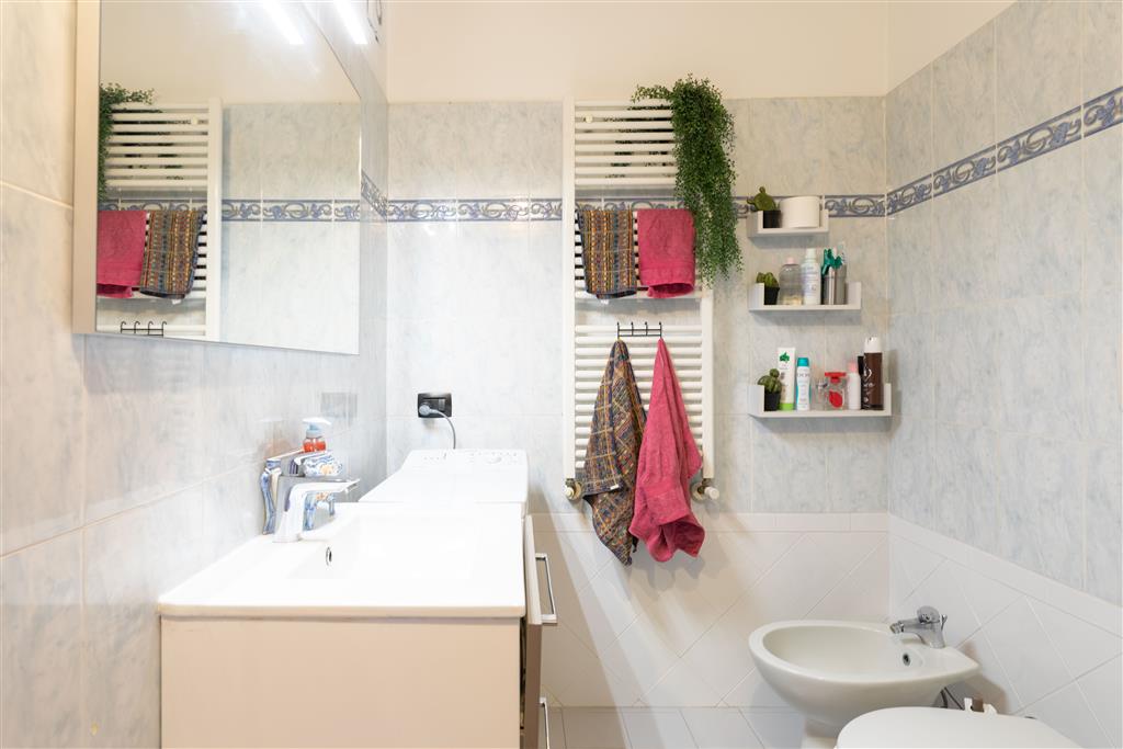 Bilocale in vendita in via imbonati 15, Milano