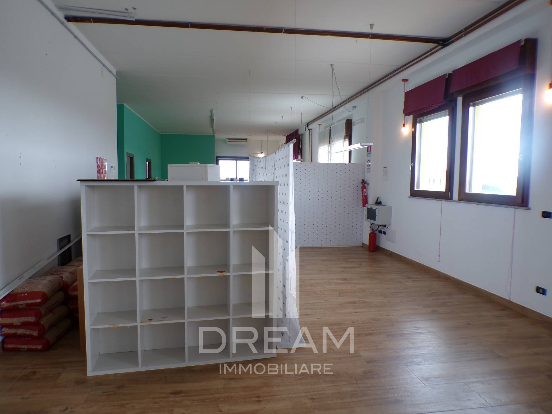 Studio/Ufficio in affitto a Selargius