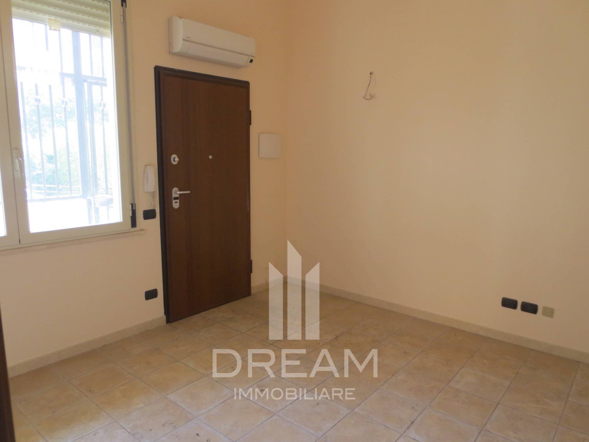 Appartamento in vendita a Cagliari, Is Mirrionis