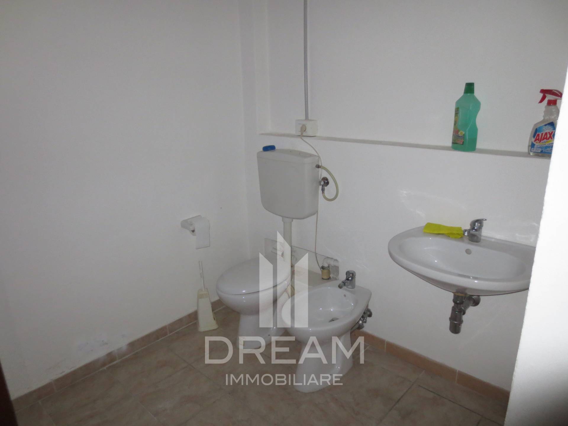 Deposito commerciale in vendita a Quartu Sant'Elena, Pitz'e Serra