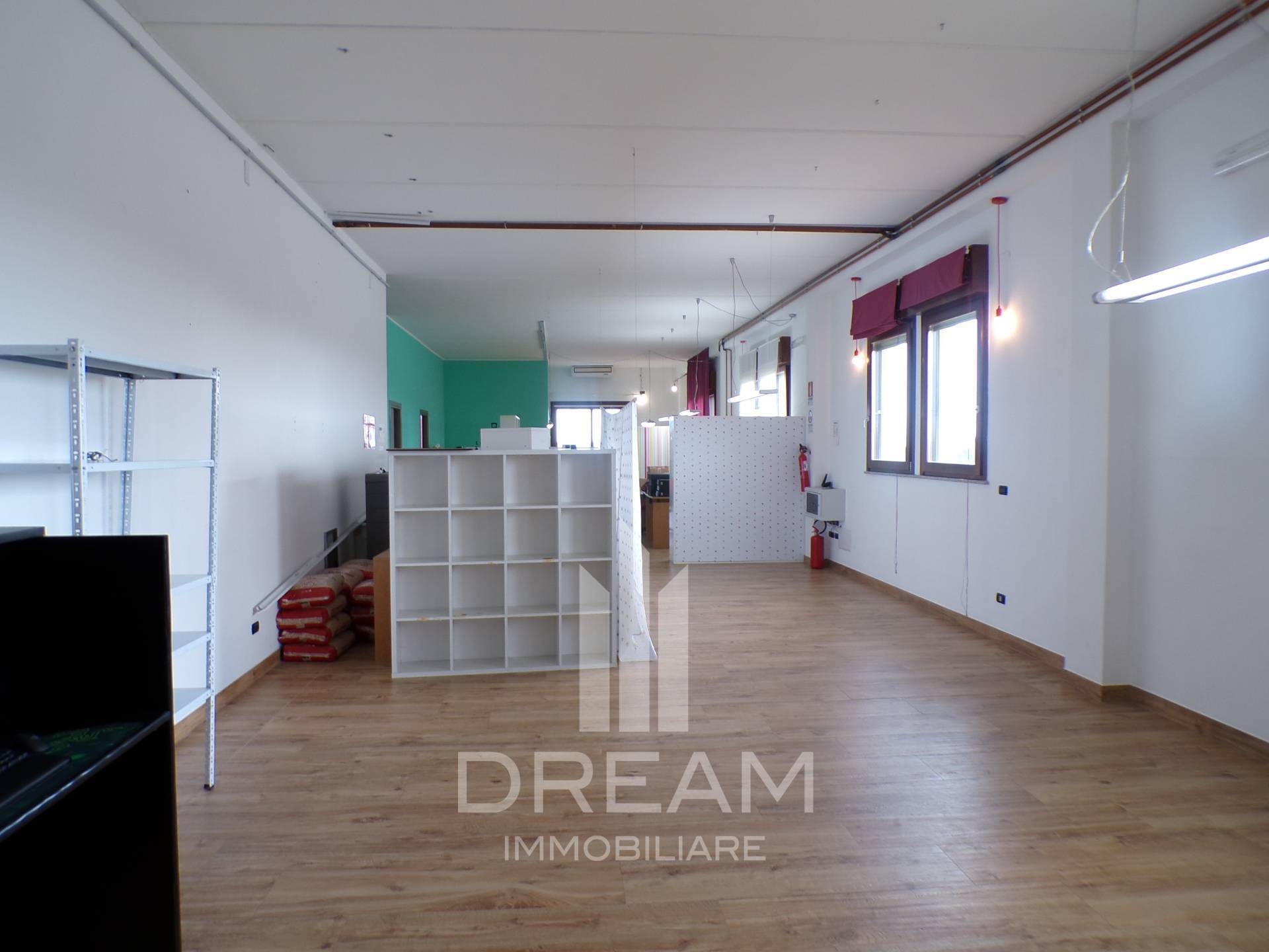 Studio/Ufficio in affitto a Selargius