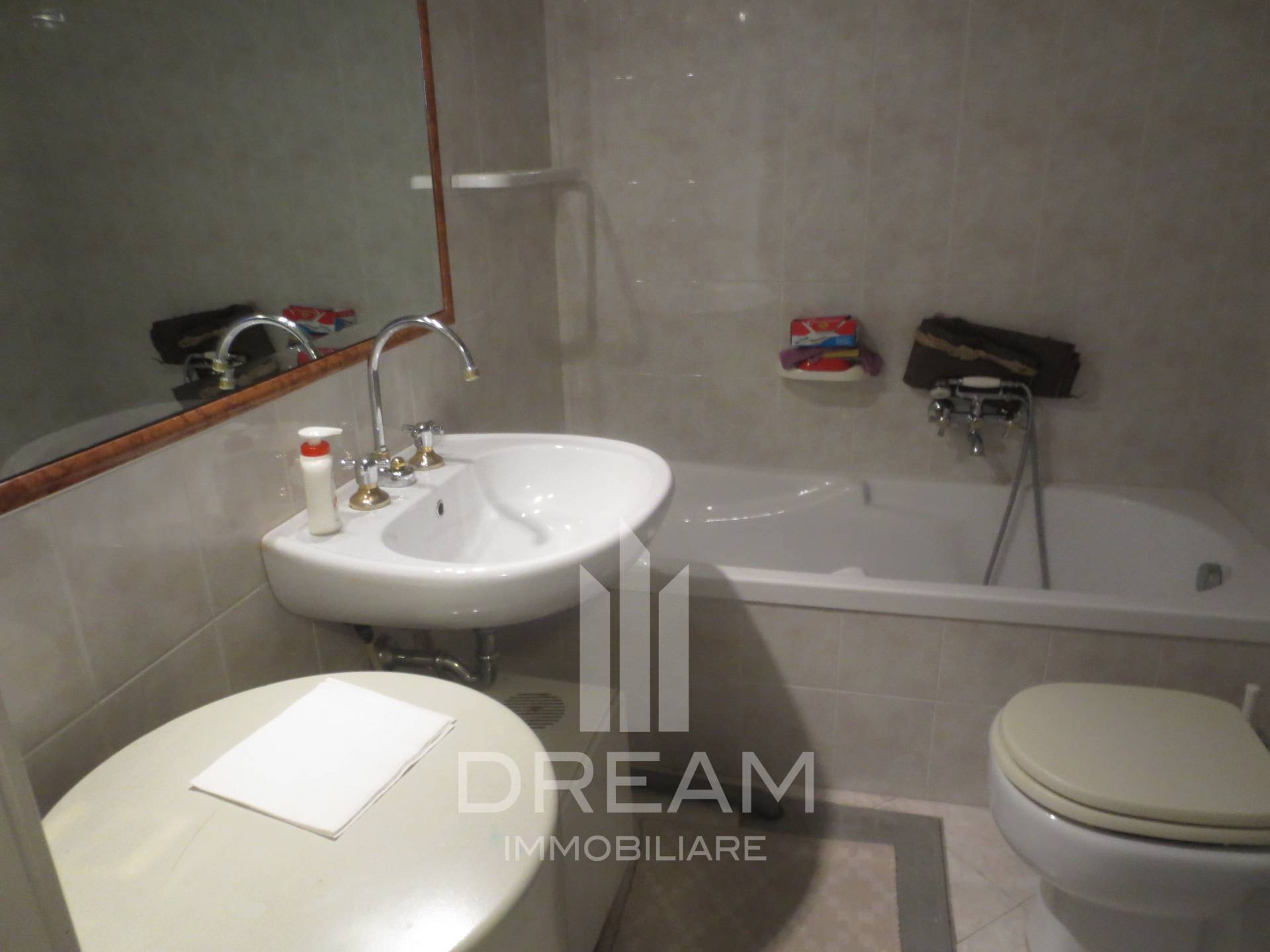 Studio/Ufficio in vendita a Cagliari, Amsicora - Monte Mixi