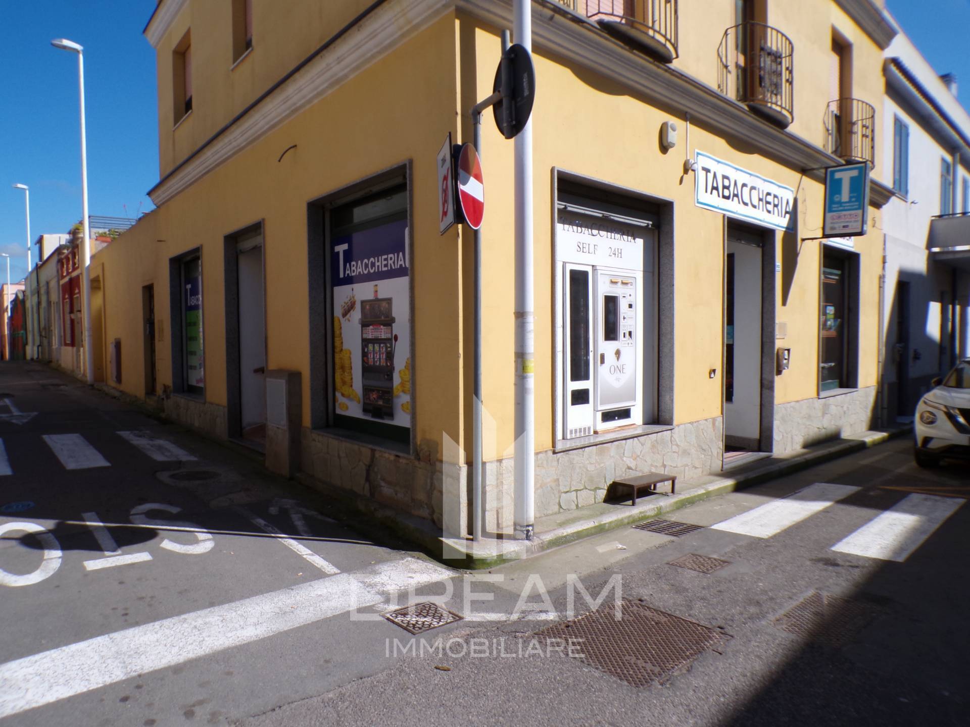 Attivit commerciale in vendita a Cagliari, Pirri