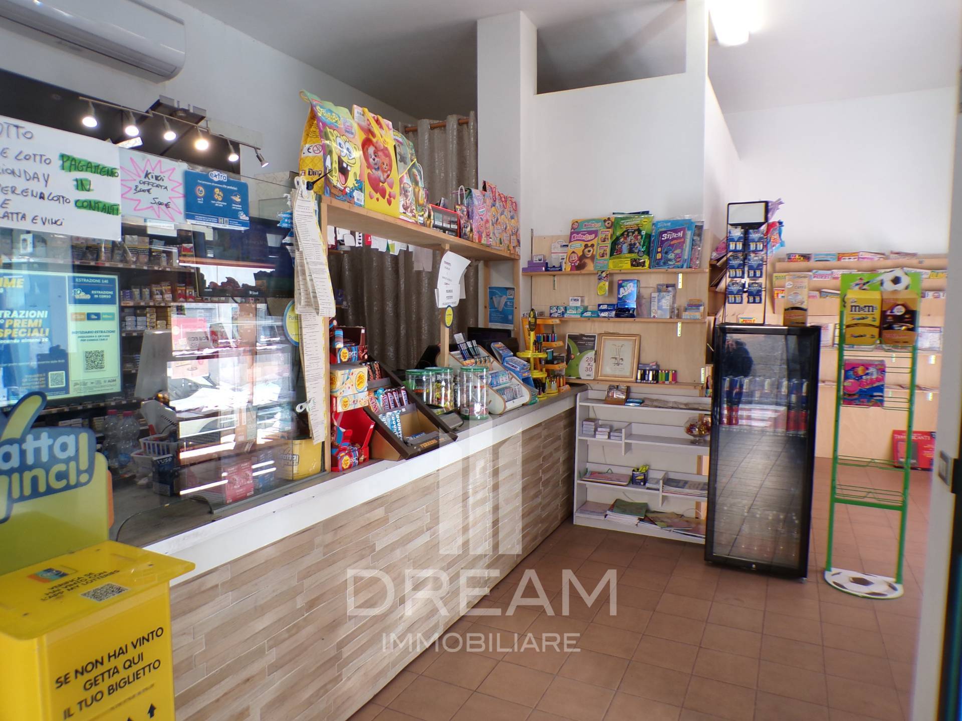 Attivit commerciale in vendita a Cagliari, Pirri