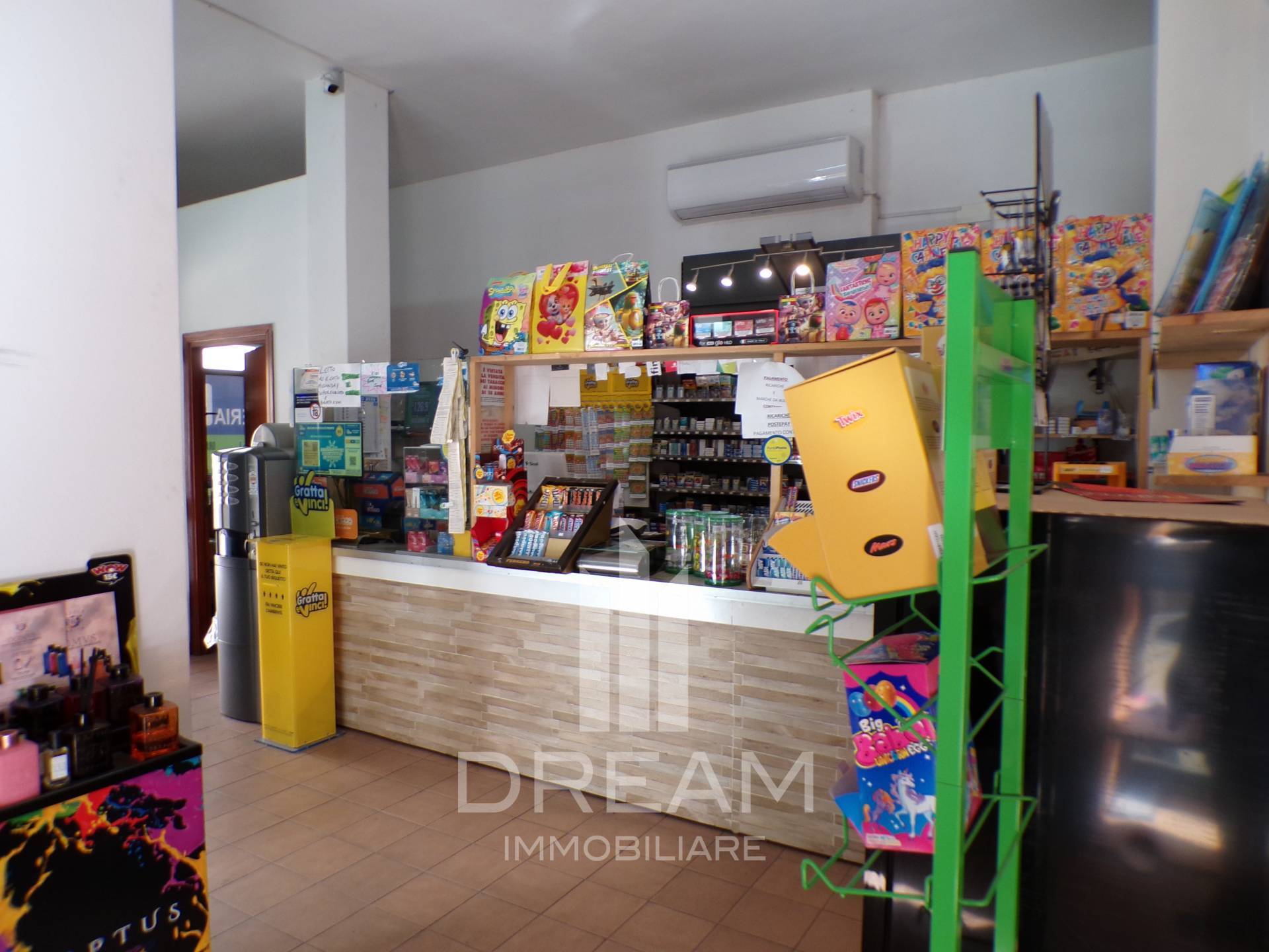 Attivit commerciale in vendita a Cagliari, Pirri