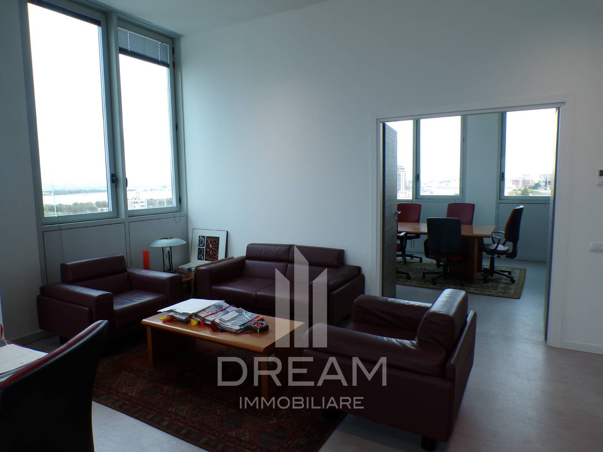 Studio/Ufficio in affitto a Cagliari
