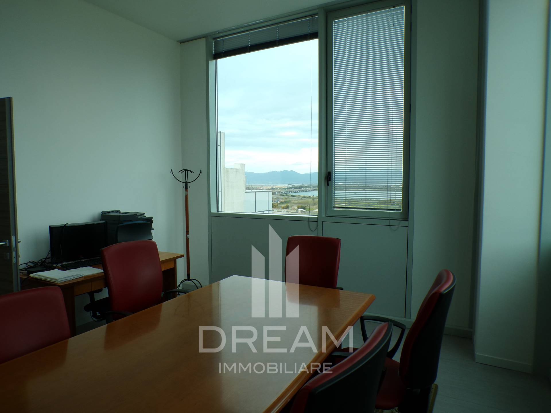 Studio/Ufficio in affitto a Cagliari