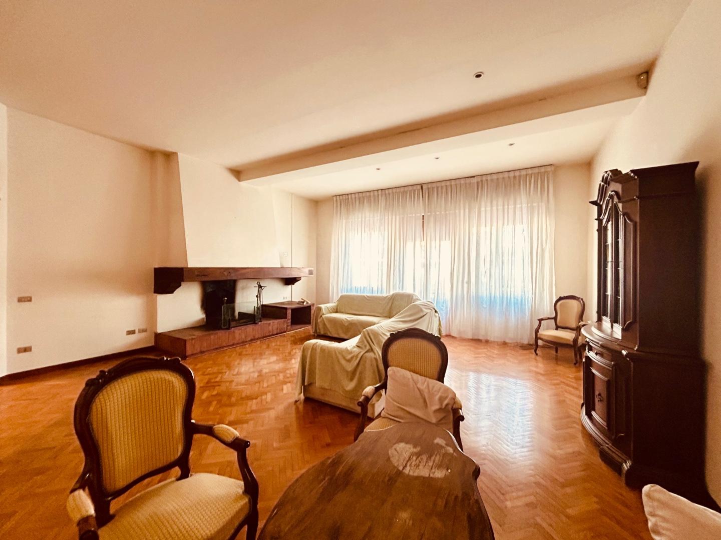 Villa con giardino a Empoli