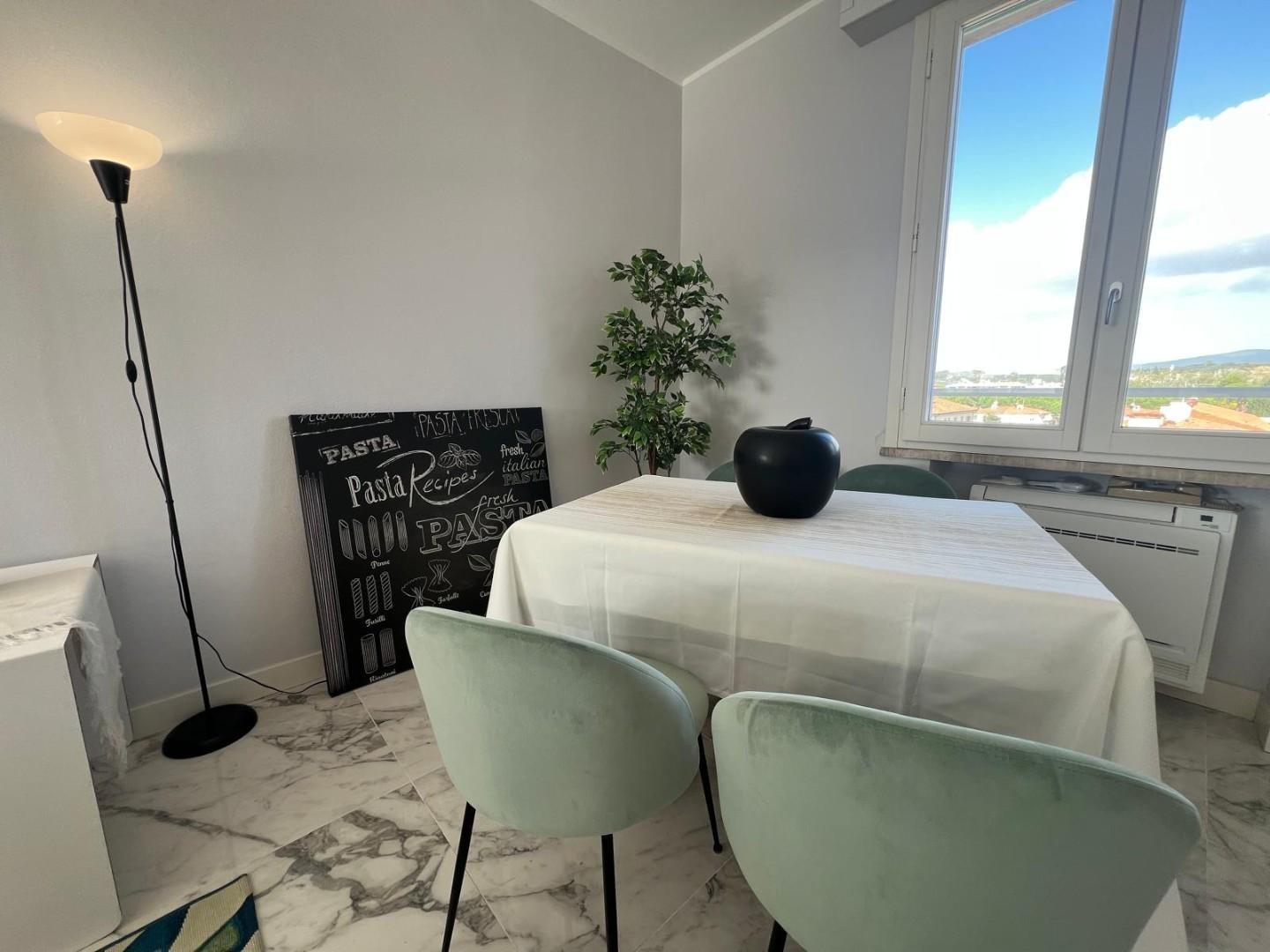 Attico con terrazzo a Empoli