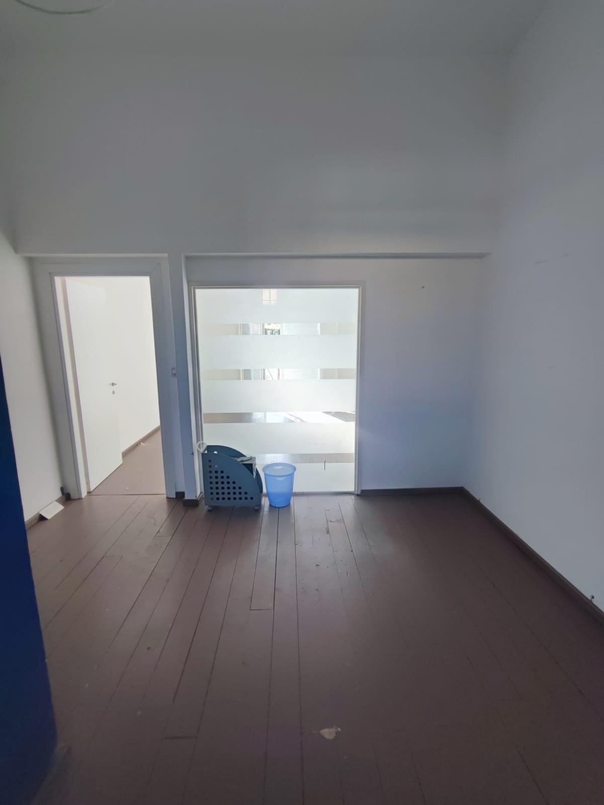 Locale commerciale ristrutturata, Palaia forcoli