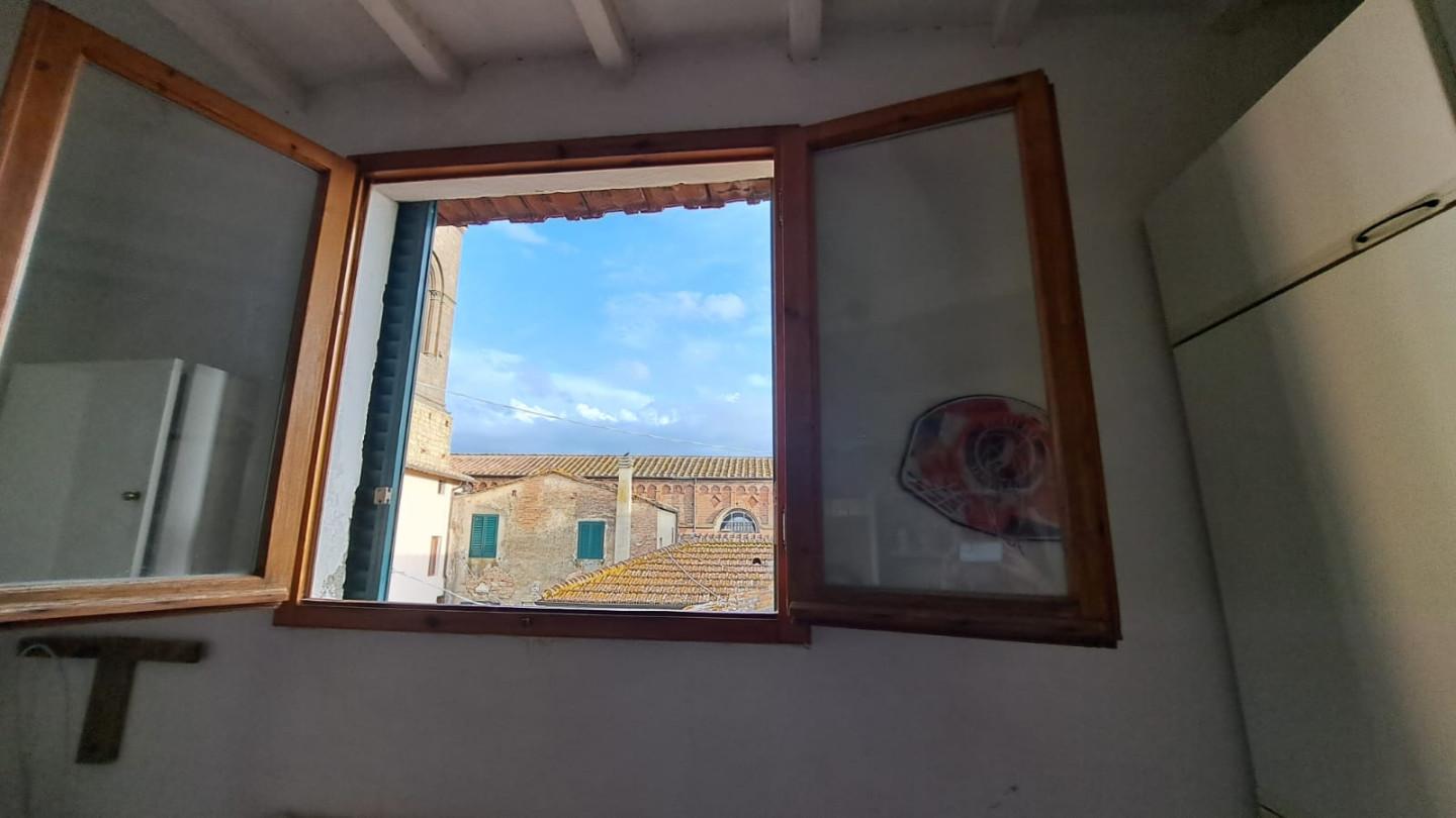 Appartamento con terrazzo a Peccioli