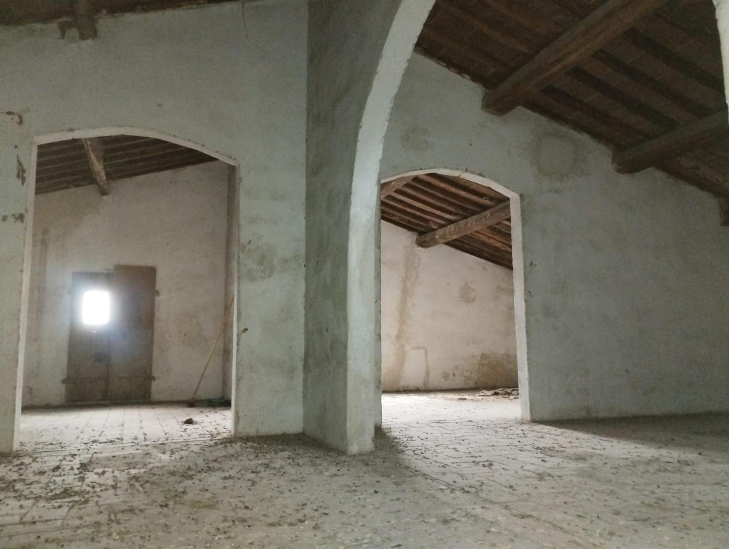 Stabile/Palazzo da ristrutturare, Palaia forcoli