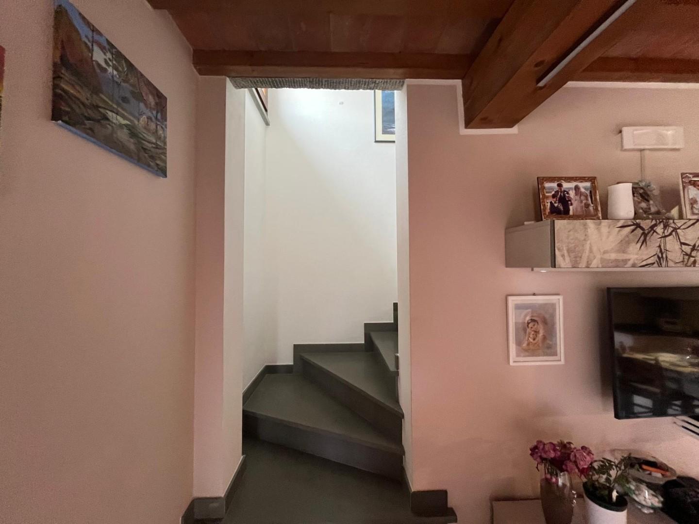 Quadrilocale ristrutturato, Palaia forcoli