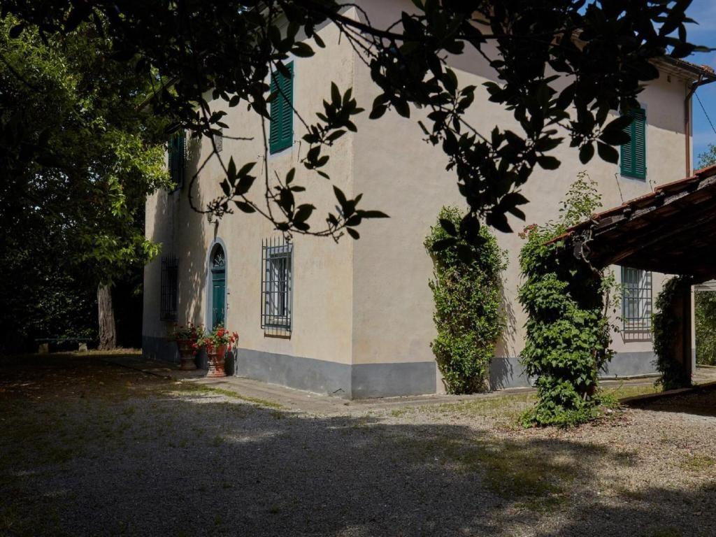 Rustico con giardino, Peccioli ghizzano