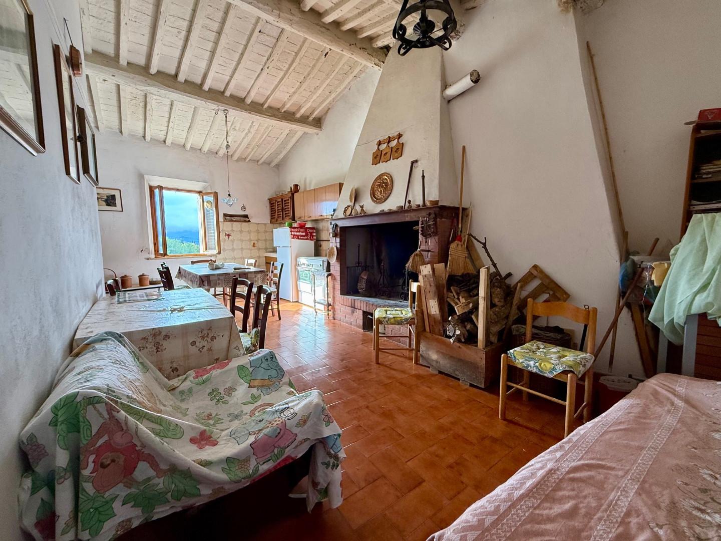 Trilocale in affitto, Peccioli montecchio