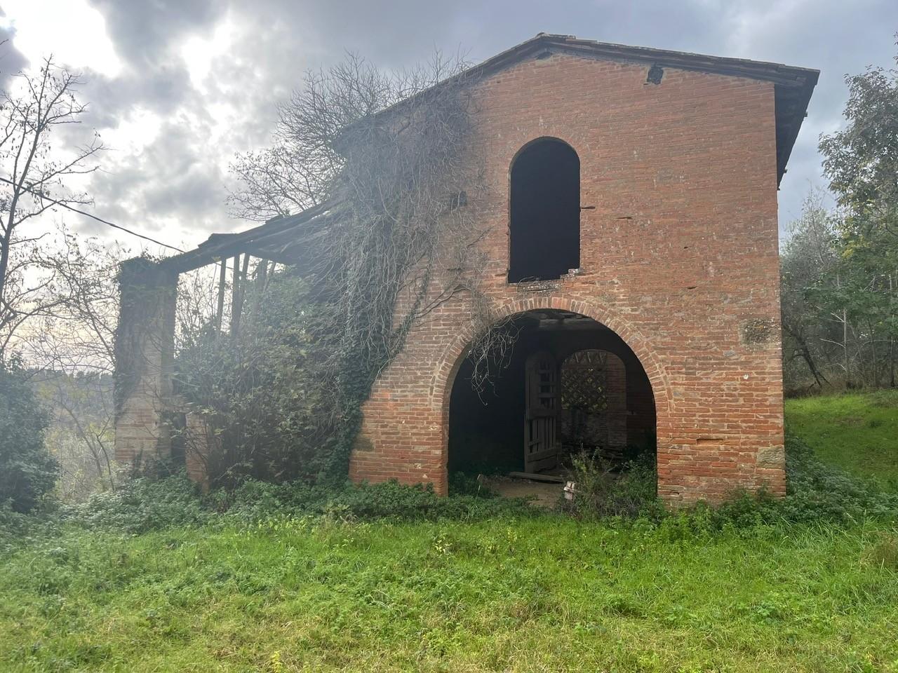 Rustico da ristrutturare, Palaia toiano