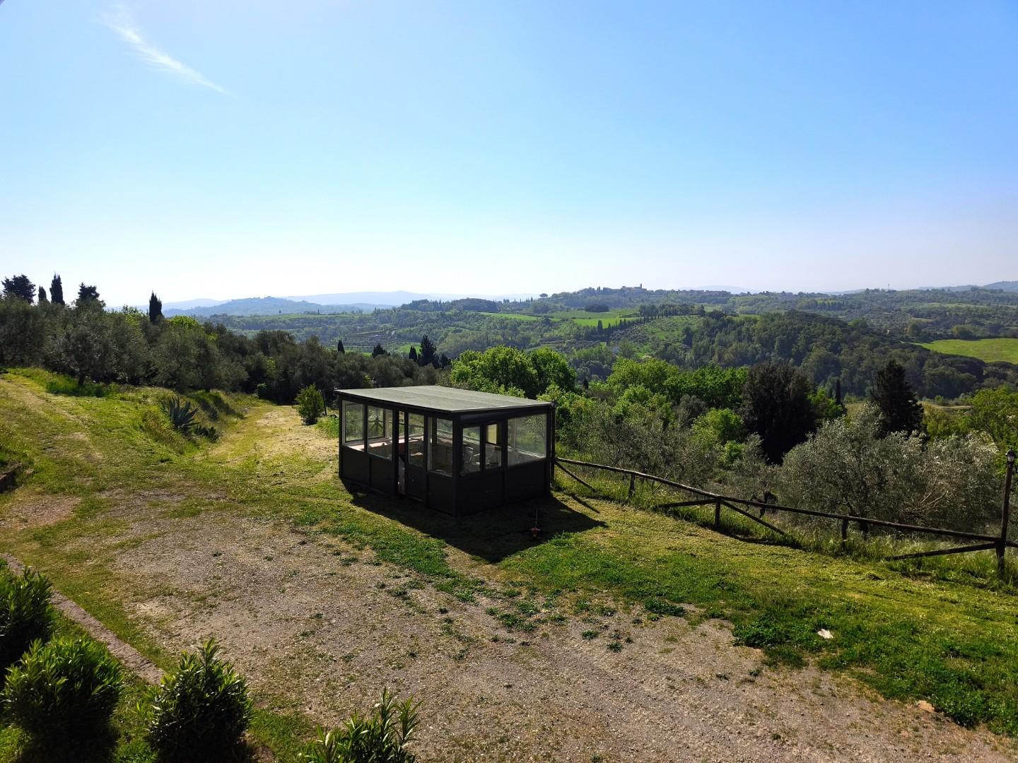 Rustico con giardino a Palaia