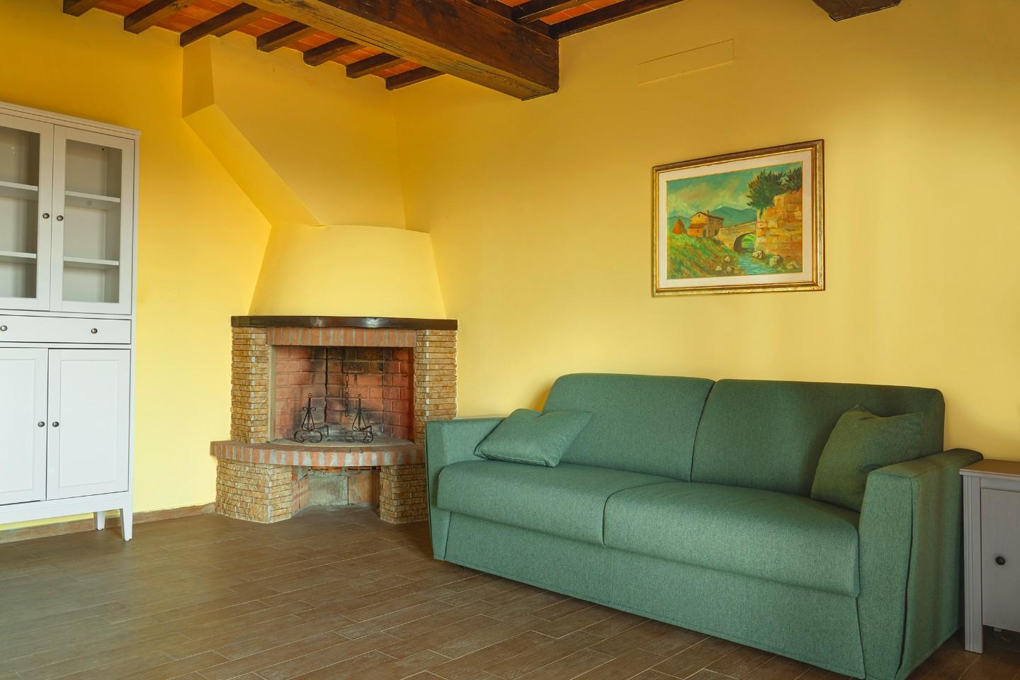 Rustico con giardino a Palaia