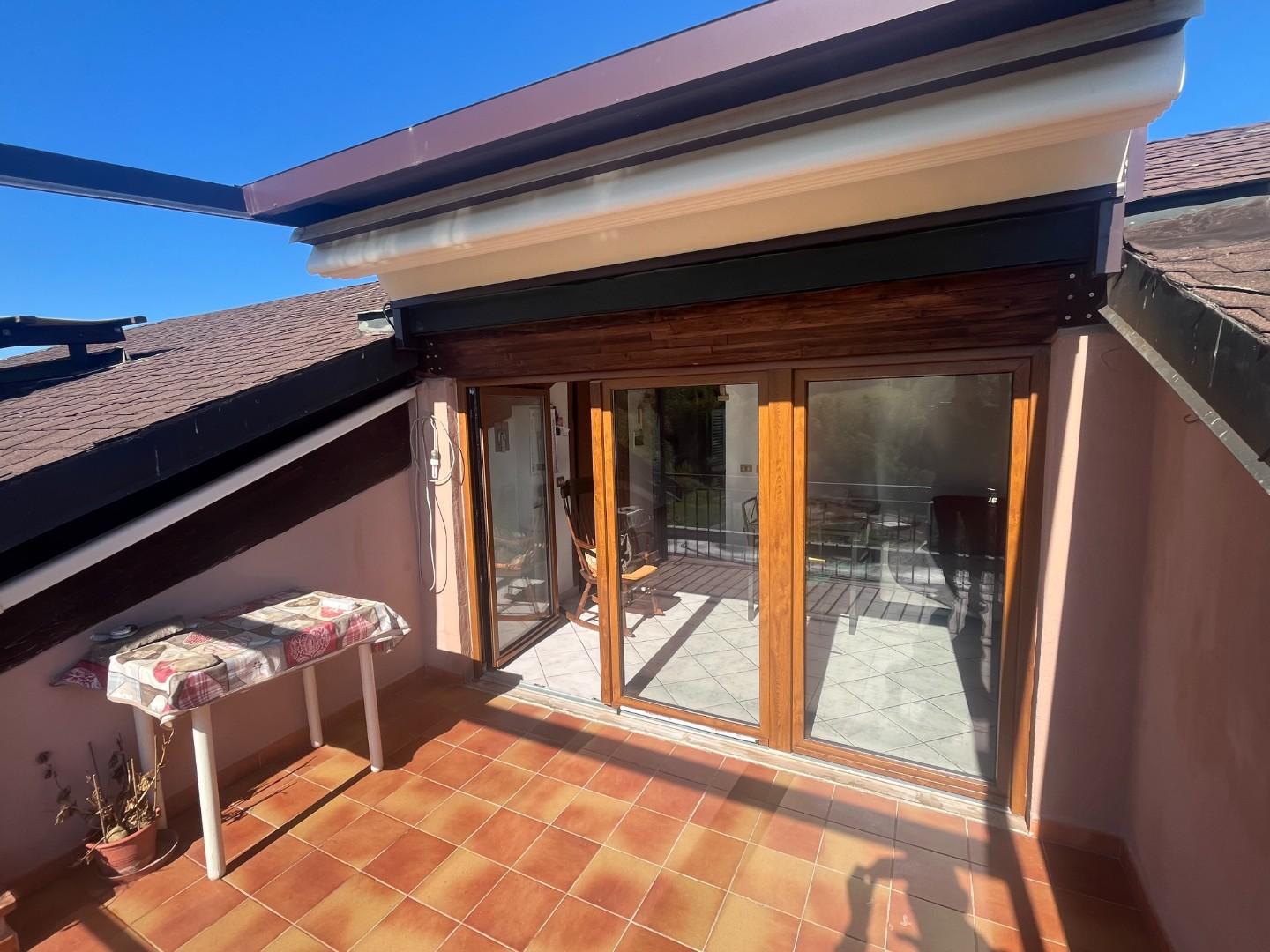 Appartamento con terrazzi a Lajatico