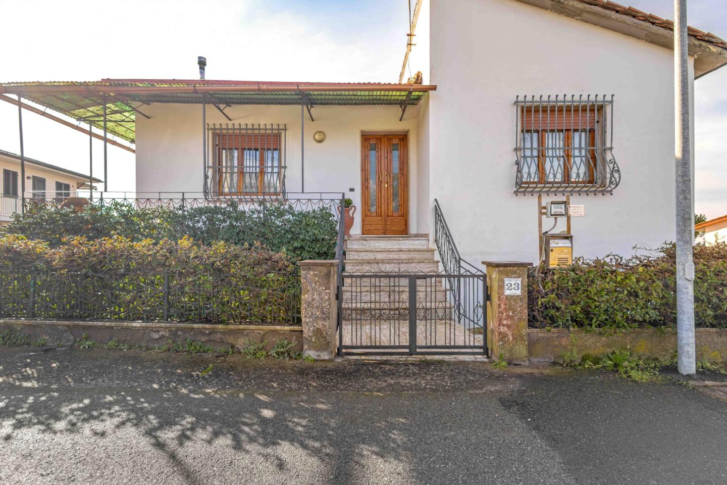 Casa indipendente con giardino a Santa Maria a Monte