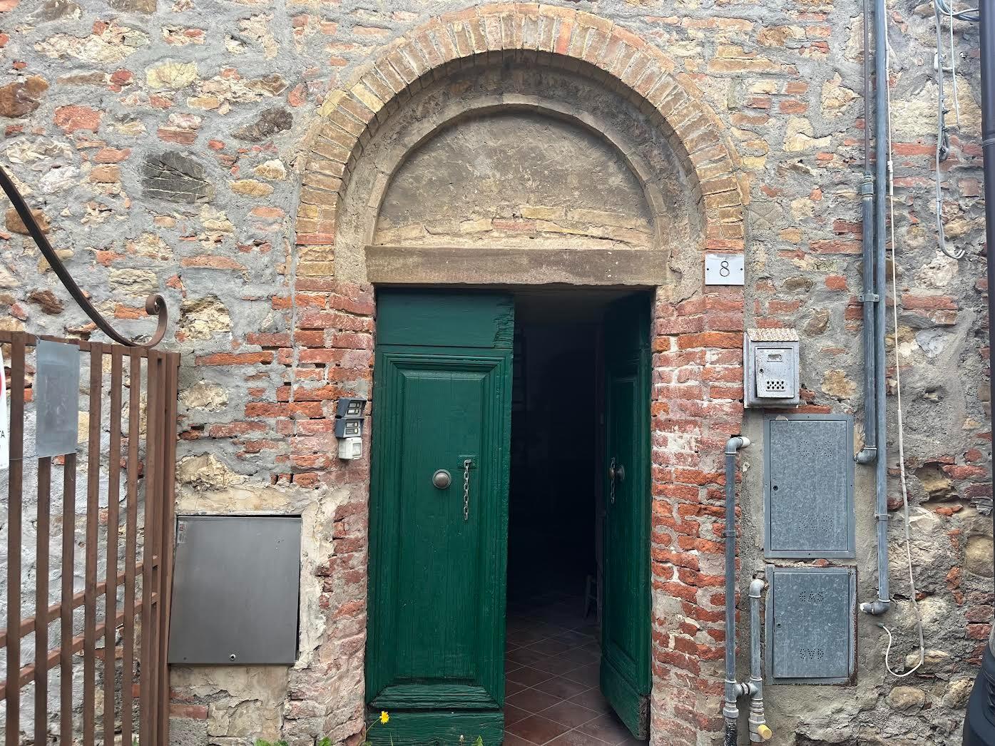 Quadrilocale da ristrutturare a Lajatico