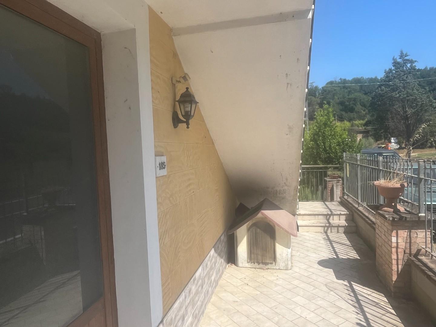 Casa indipendente con giardino, Palaia chiecinella