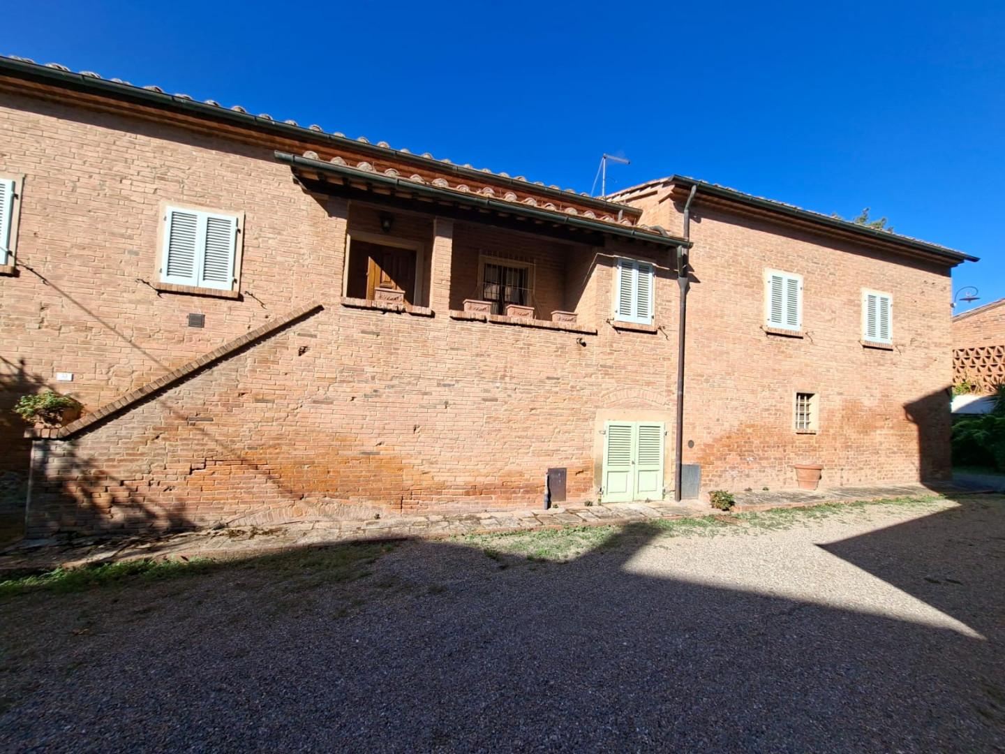 Rustico in vendita, Peccioli fabbrica