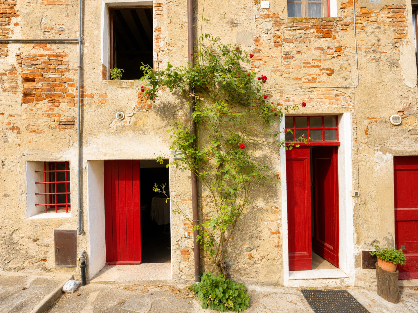 Casa indipendente con giardino a Terricciola